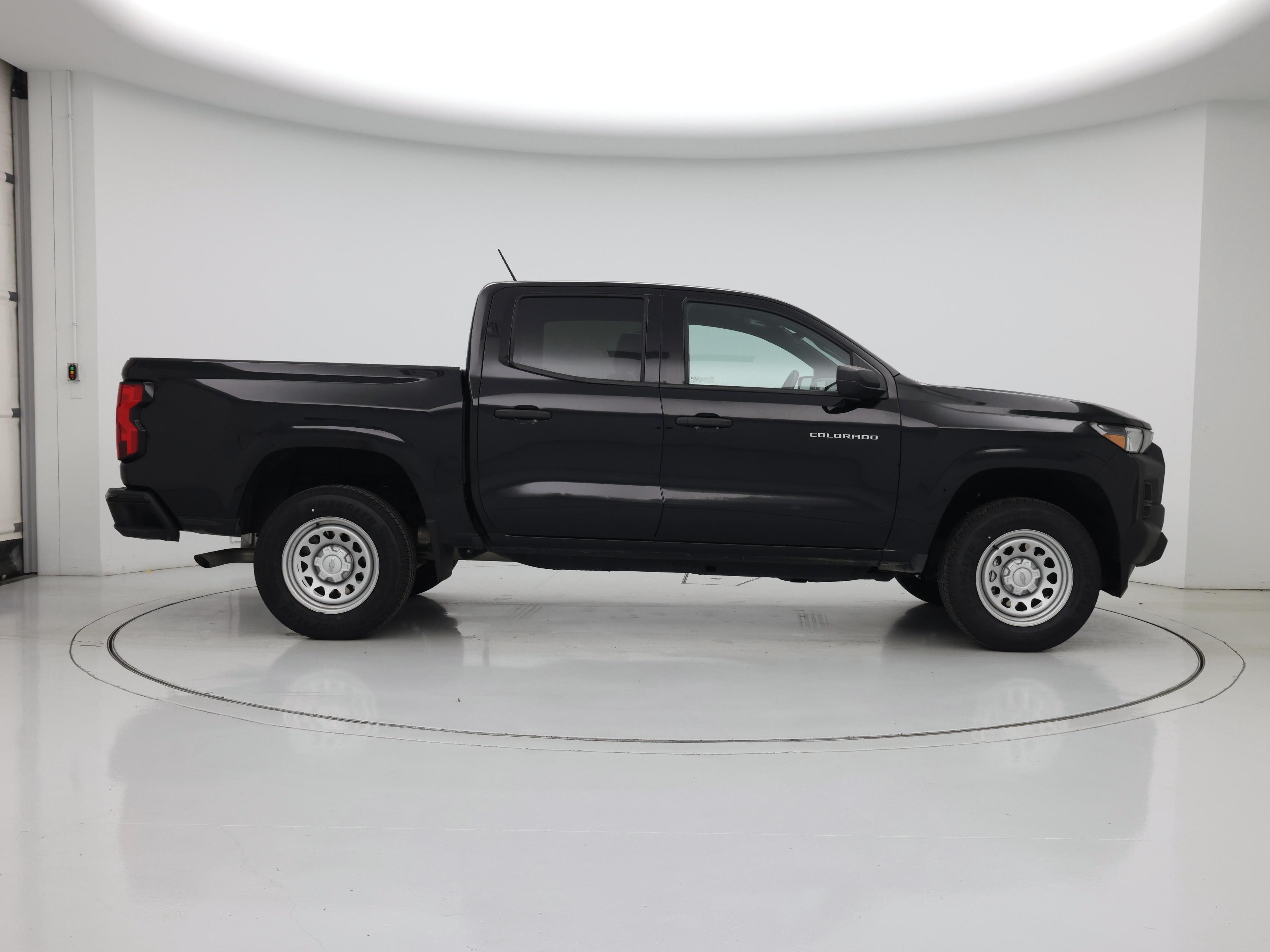 Thumbnail: 2024 Chevrolet Colorado - 7