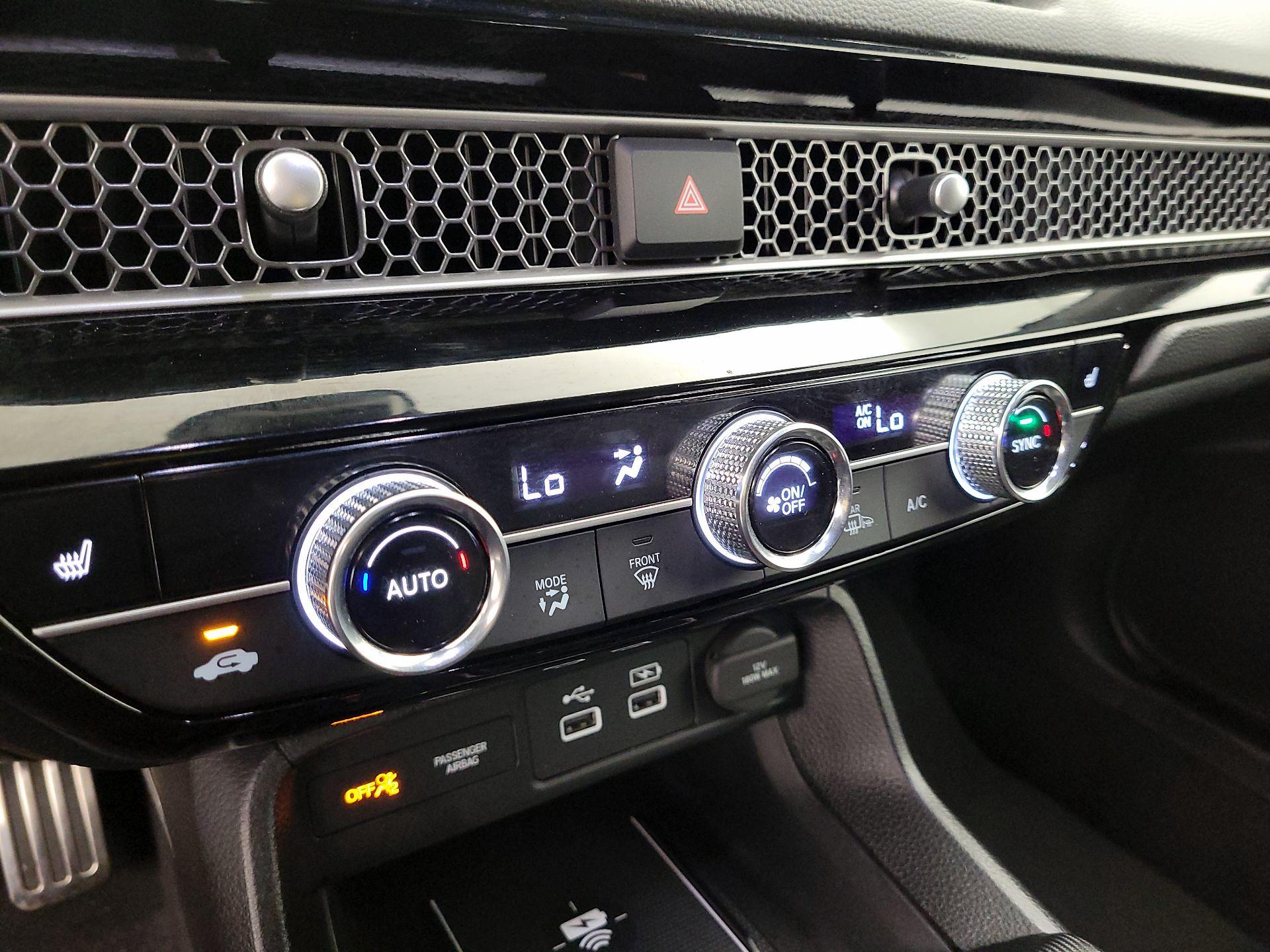 Thumbnail: 2024 Honda Civic - 15