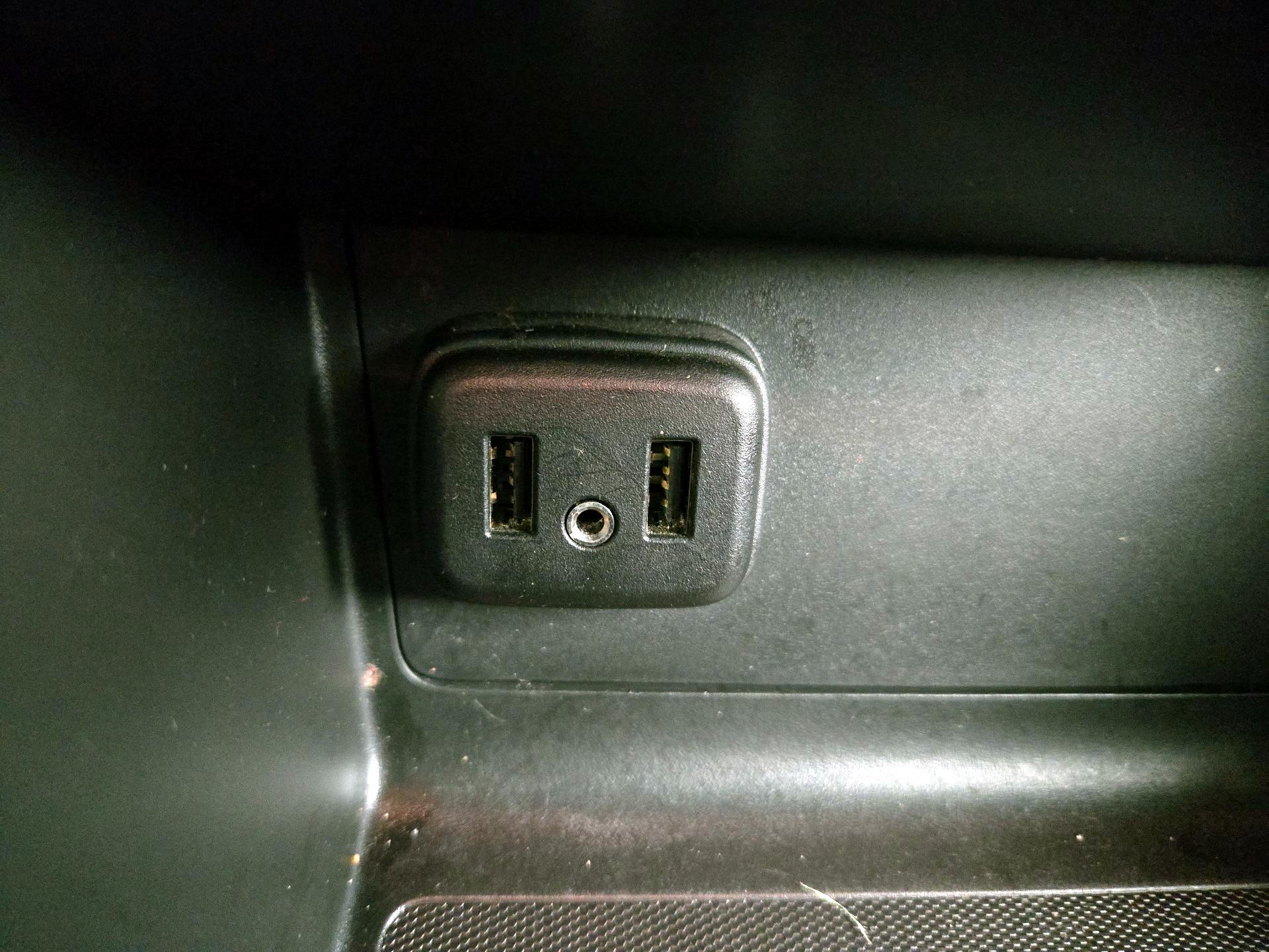 Thumbnail: 2022 Chevrolet Colorado - 18