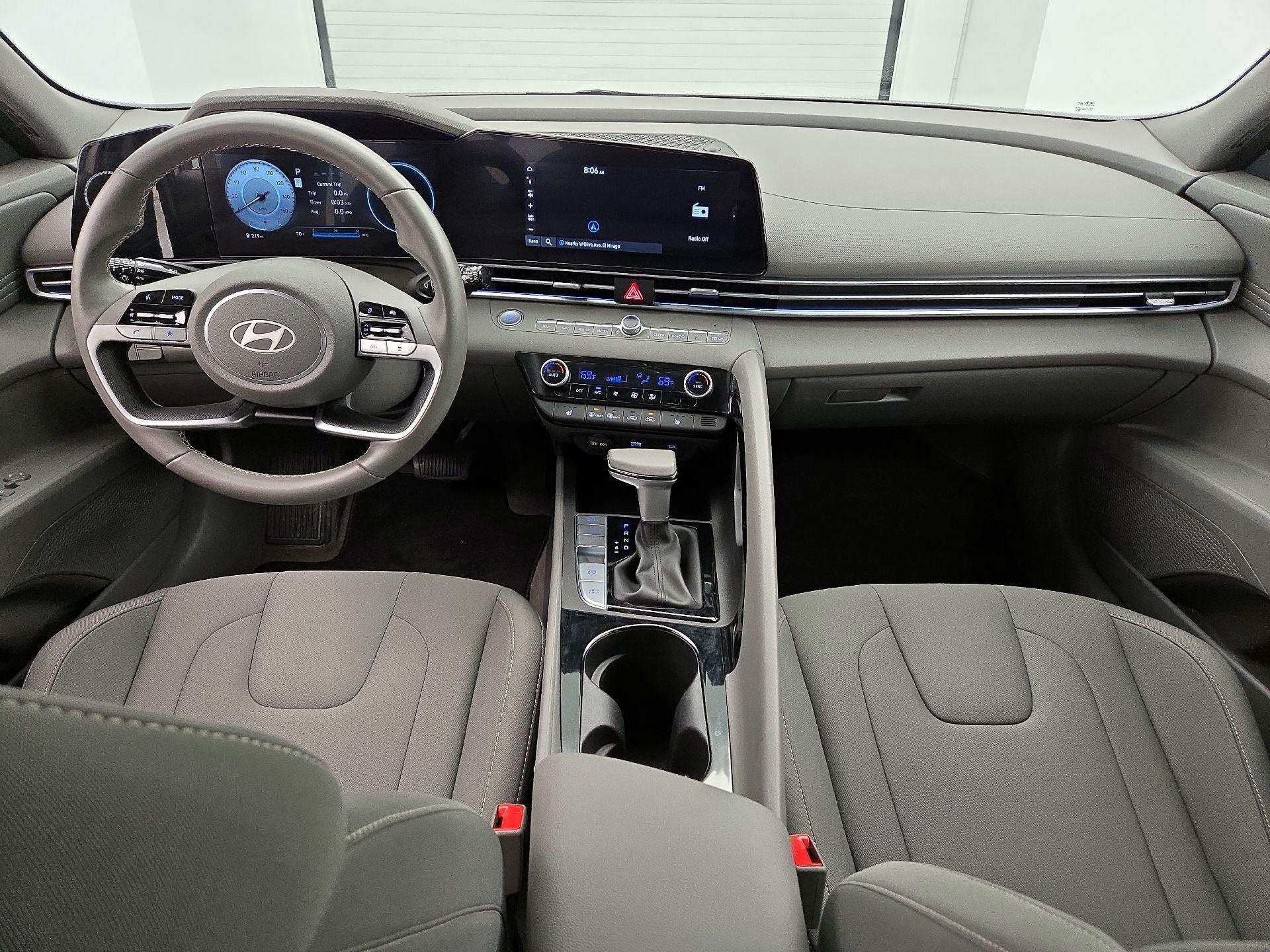 Thumbnail: 2024 Hyundai Elantra - 9