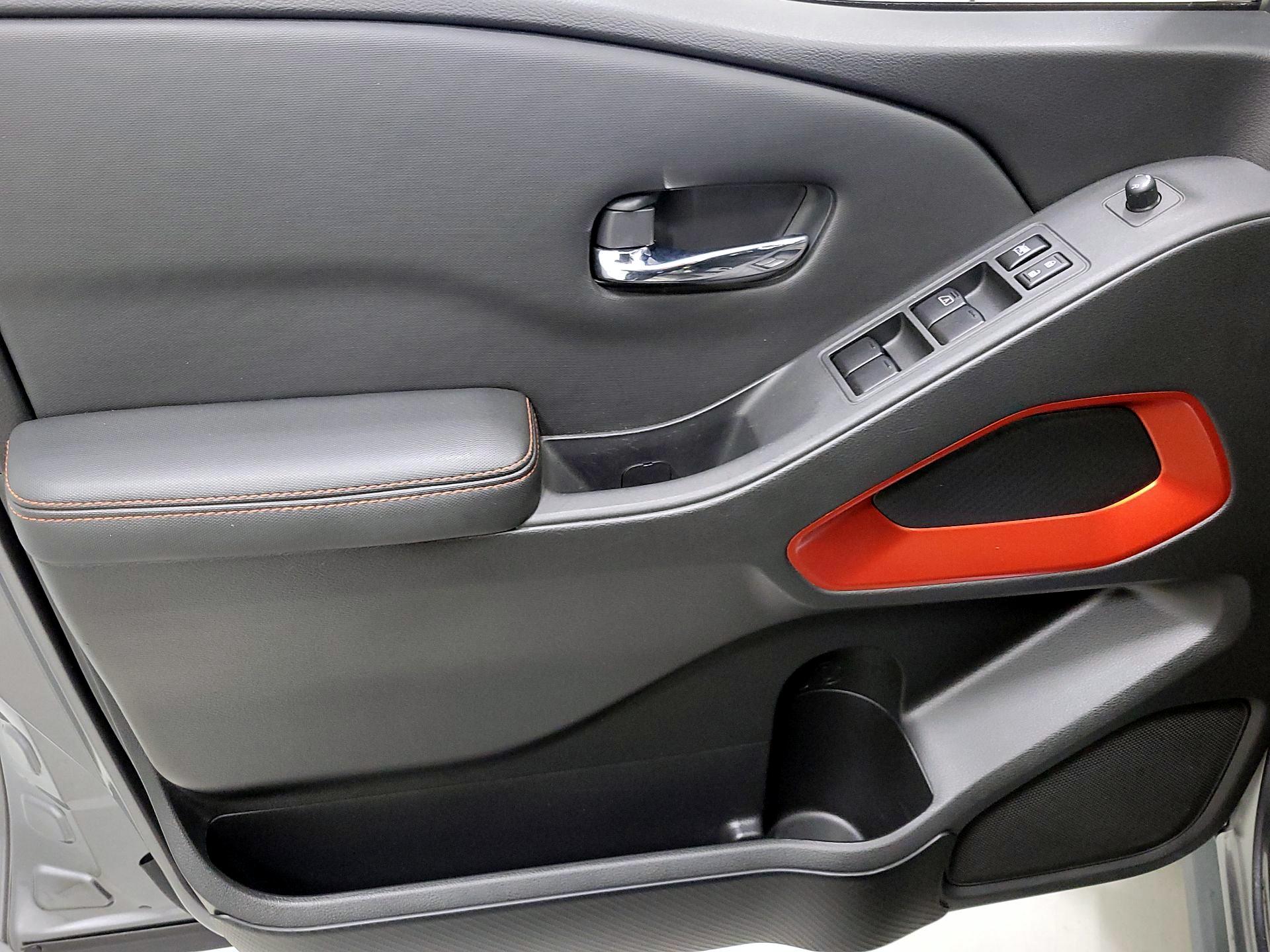 Thumbnail: 2023 Nissan Frontier - 12