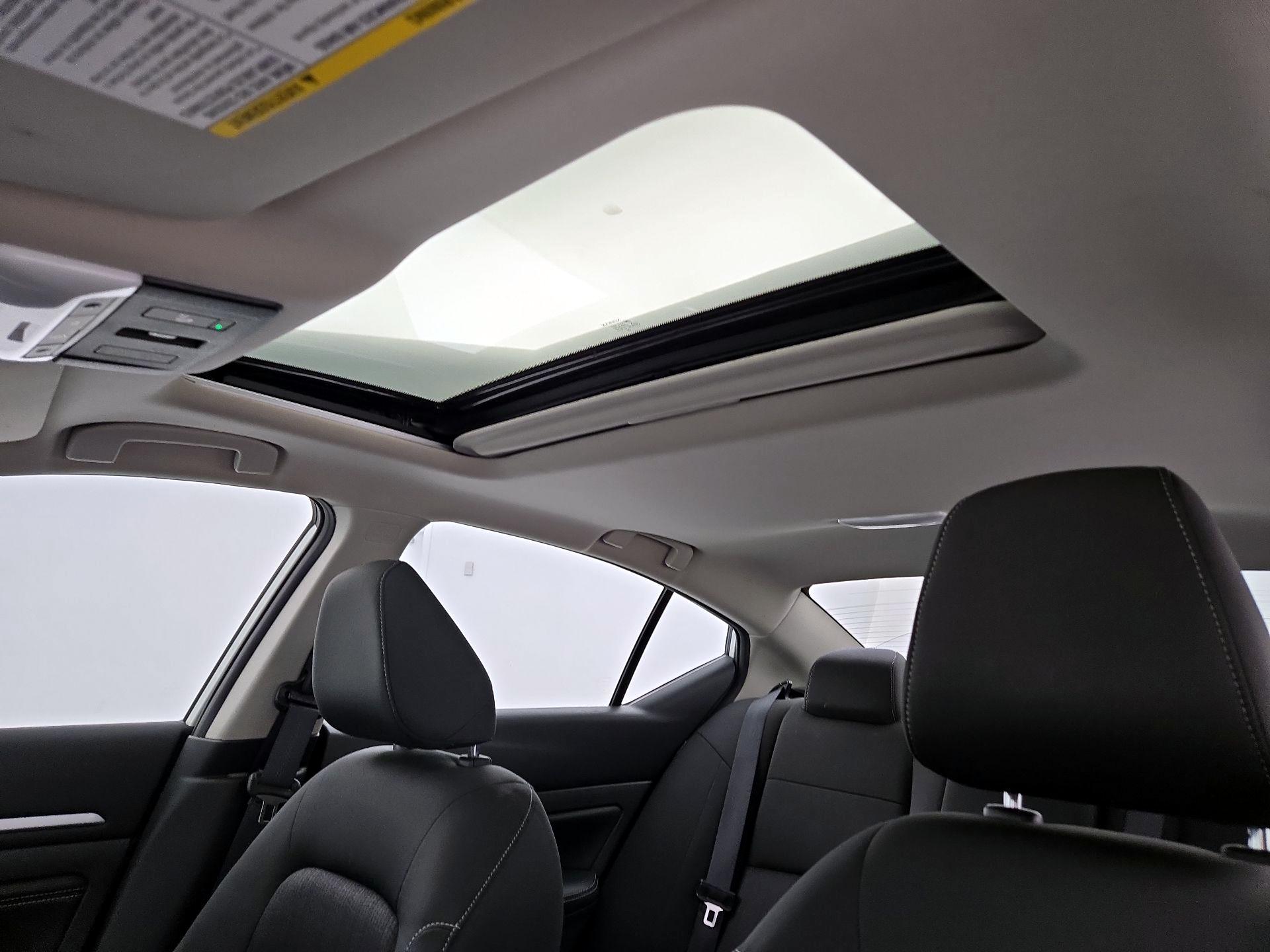 Thumbnail: 2023 Nissan Altima - 20