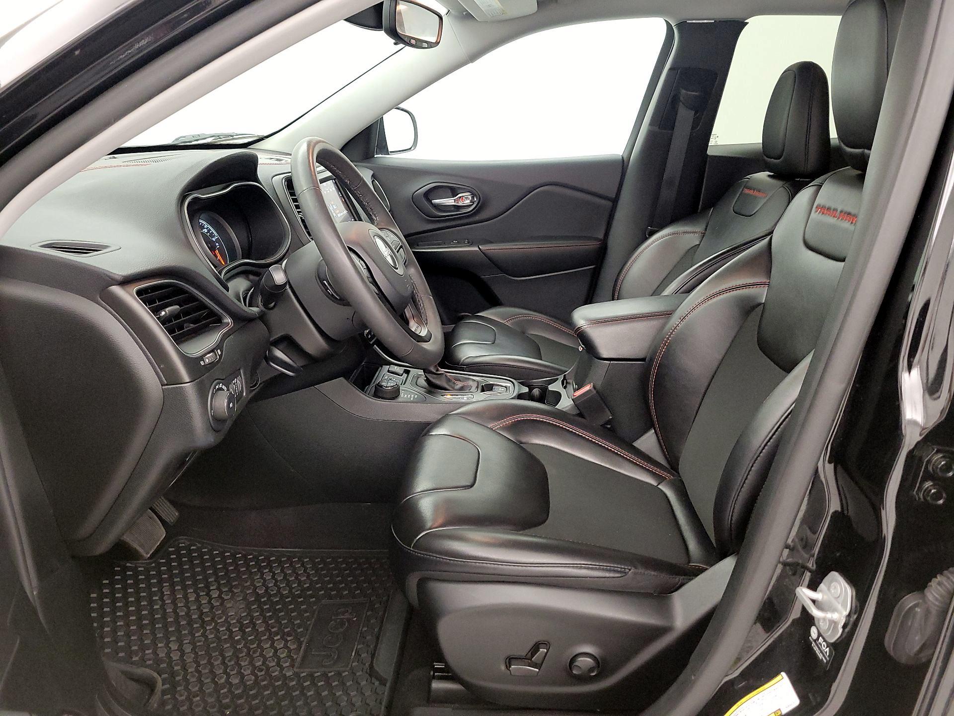 Thumbnail: 2022 Jeep Cherokee - 11