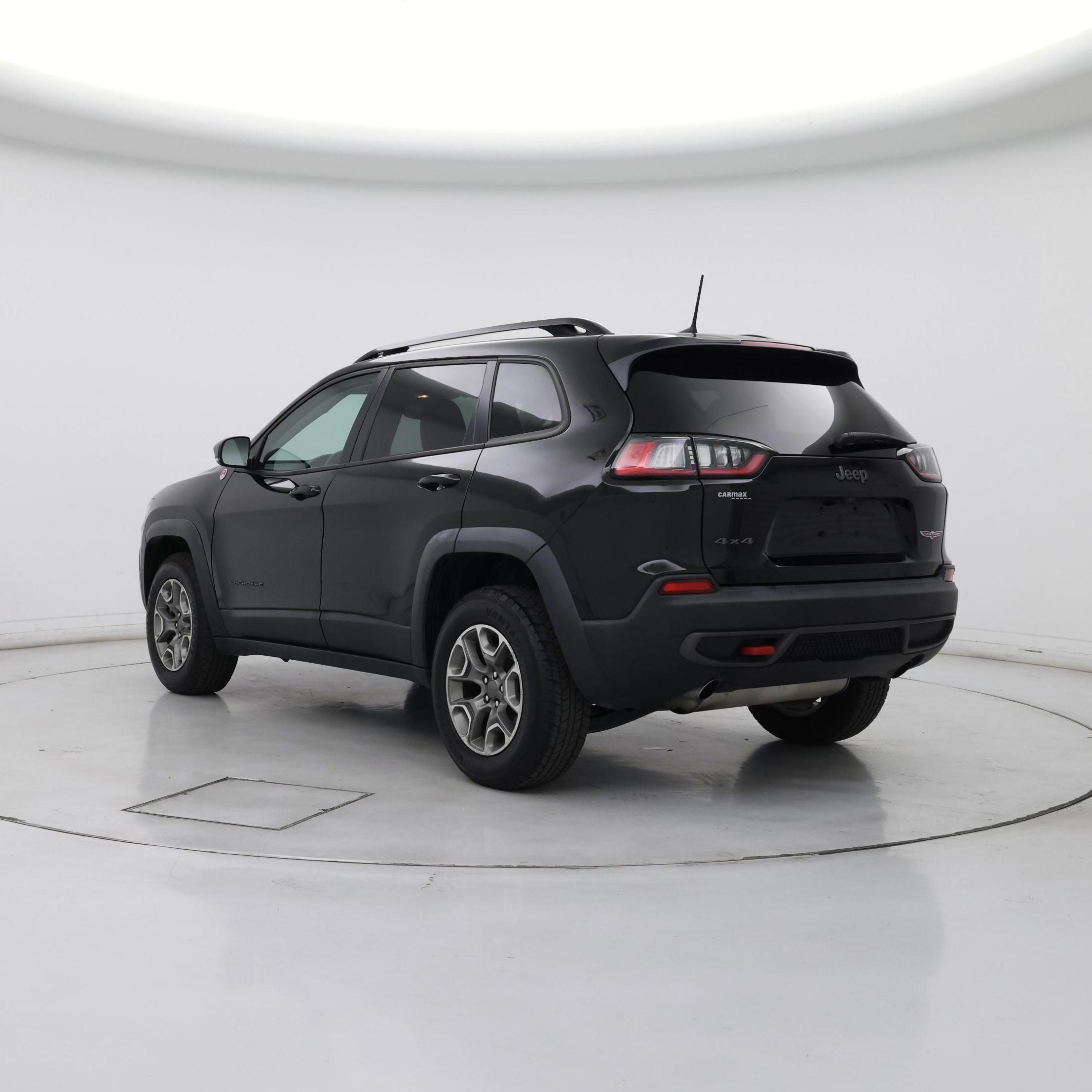 Thumbnail: 2022 Jeep Cherokee - 2