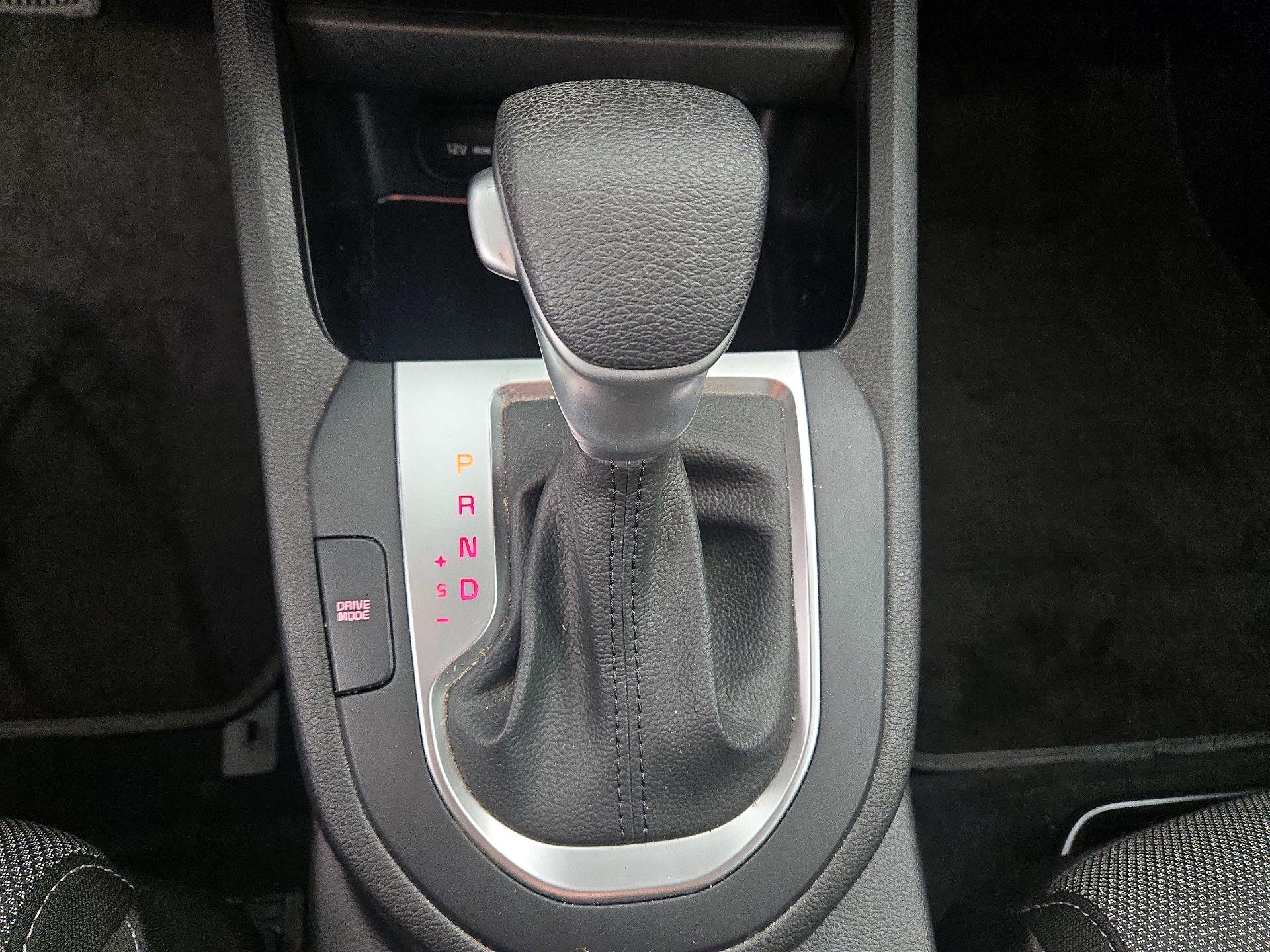 Thumbnail: 2023 Kia Forte - 17