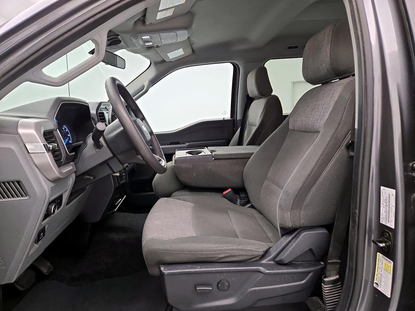 Power Seat(s) & Side Airbags