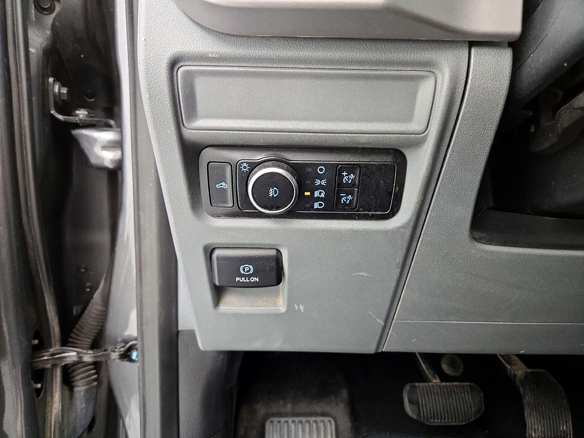 Thumbnail: 2023 Ford F-150 - 13