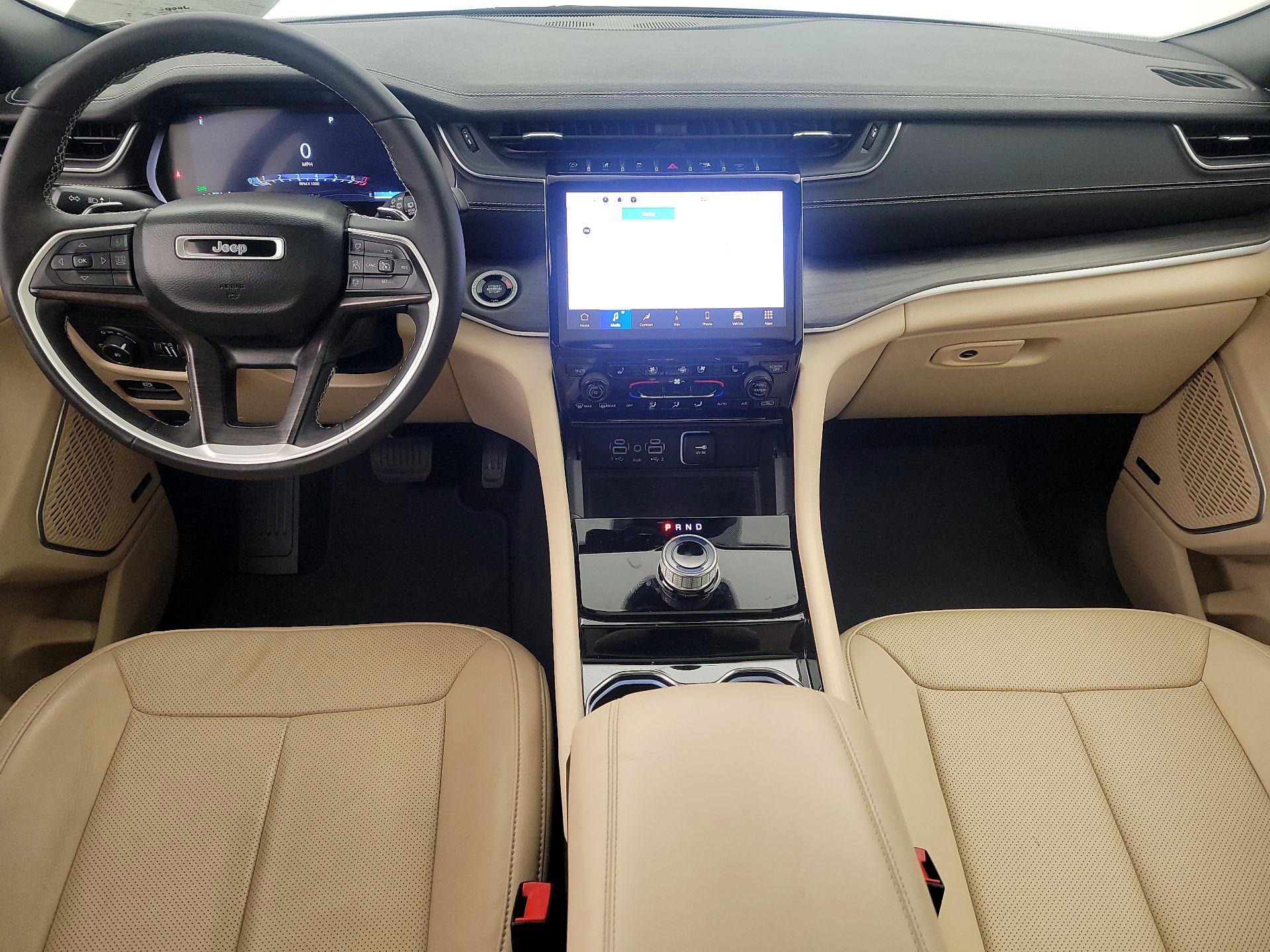 Thumbnail: 2023 Jeep Grand Cherokee - 9