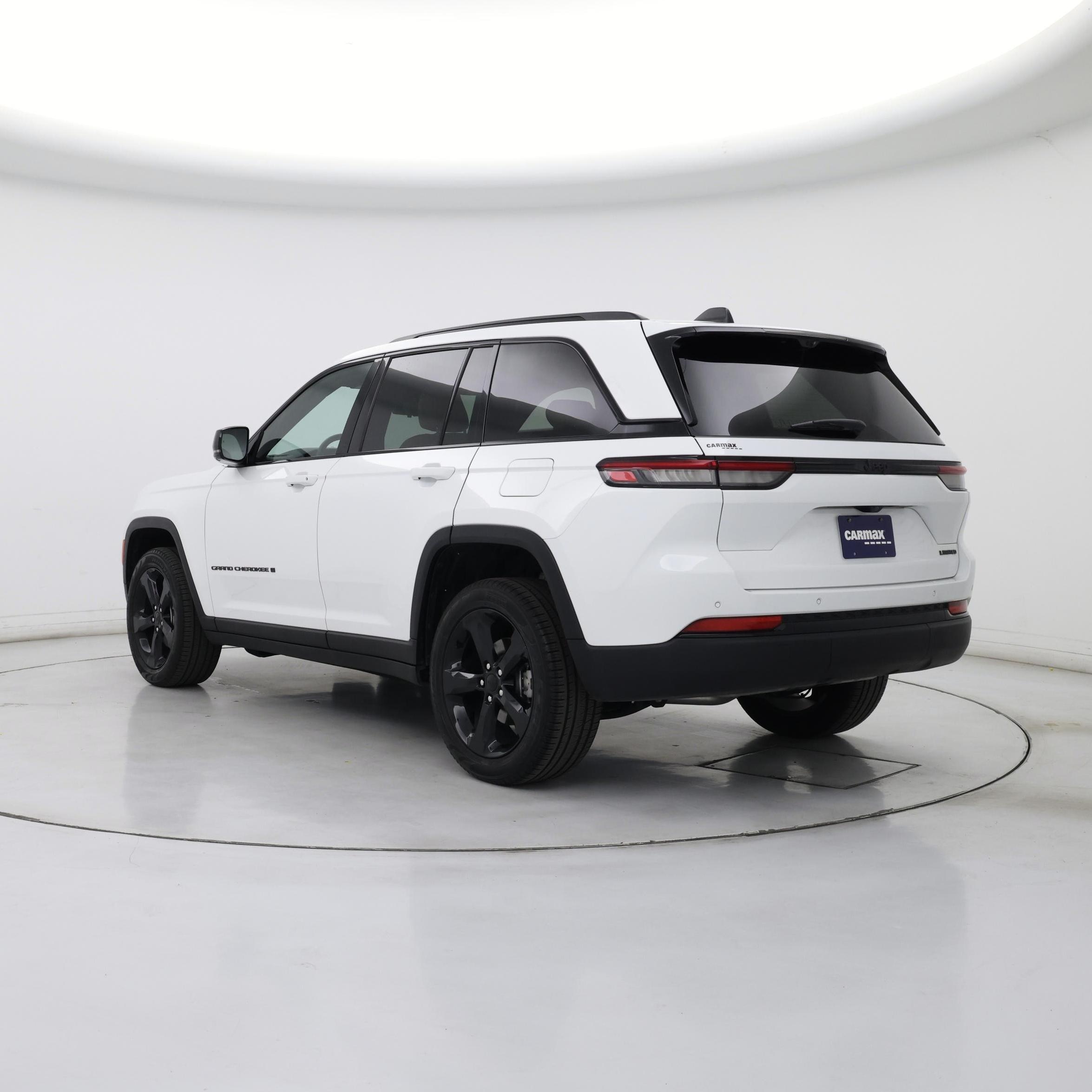 Thumbnail: 2023 Jeep Grand Cherokee - 2