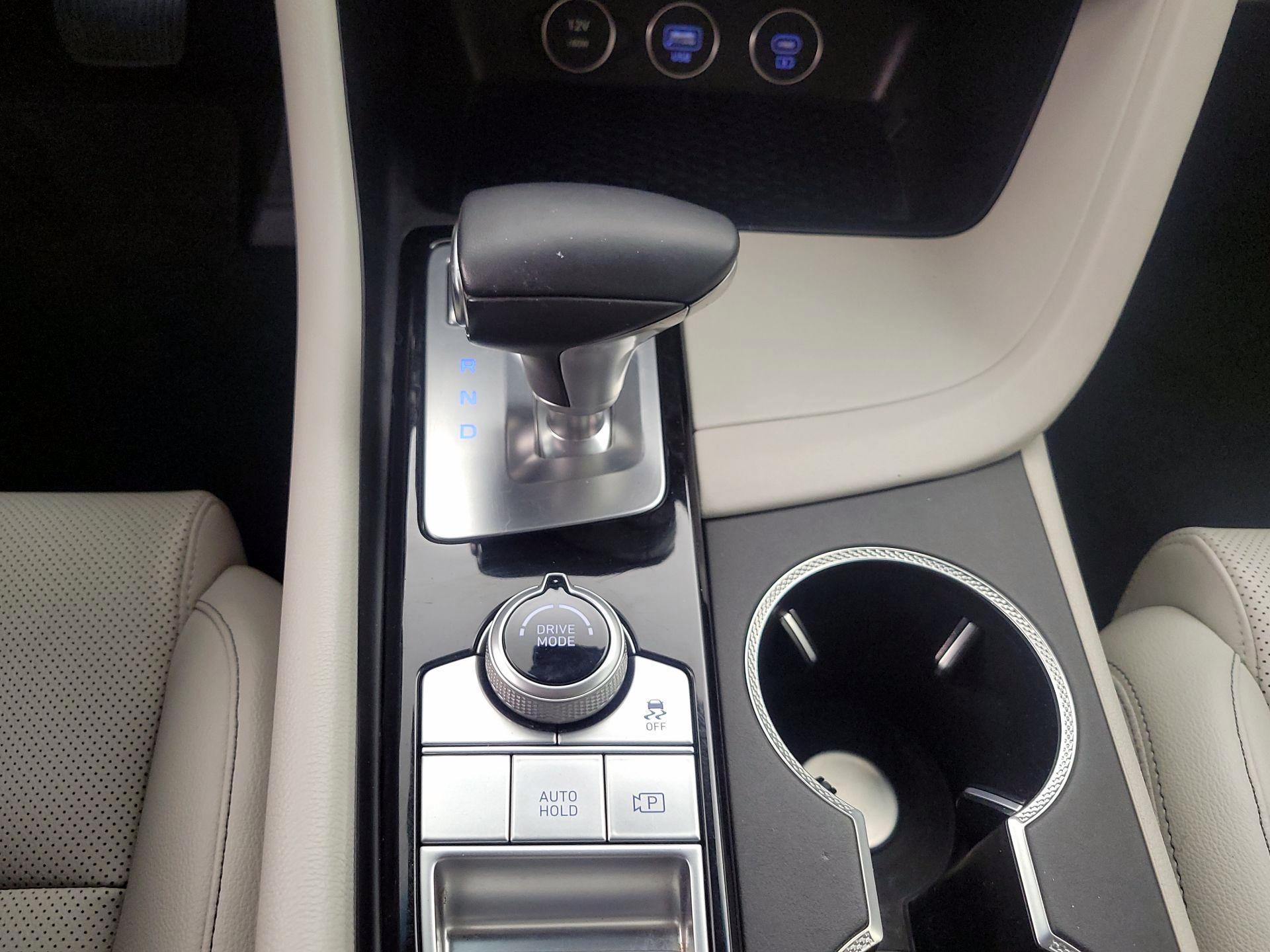 Thumbnail: 2024 Genesis G70 - 18