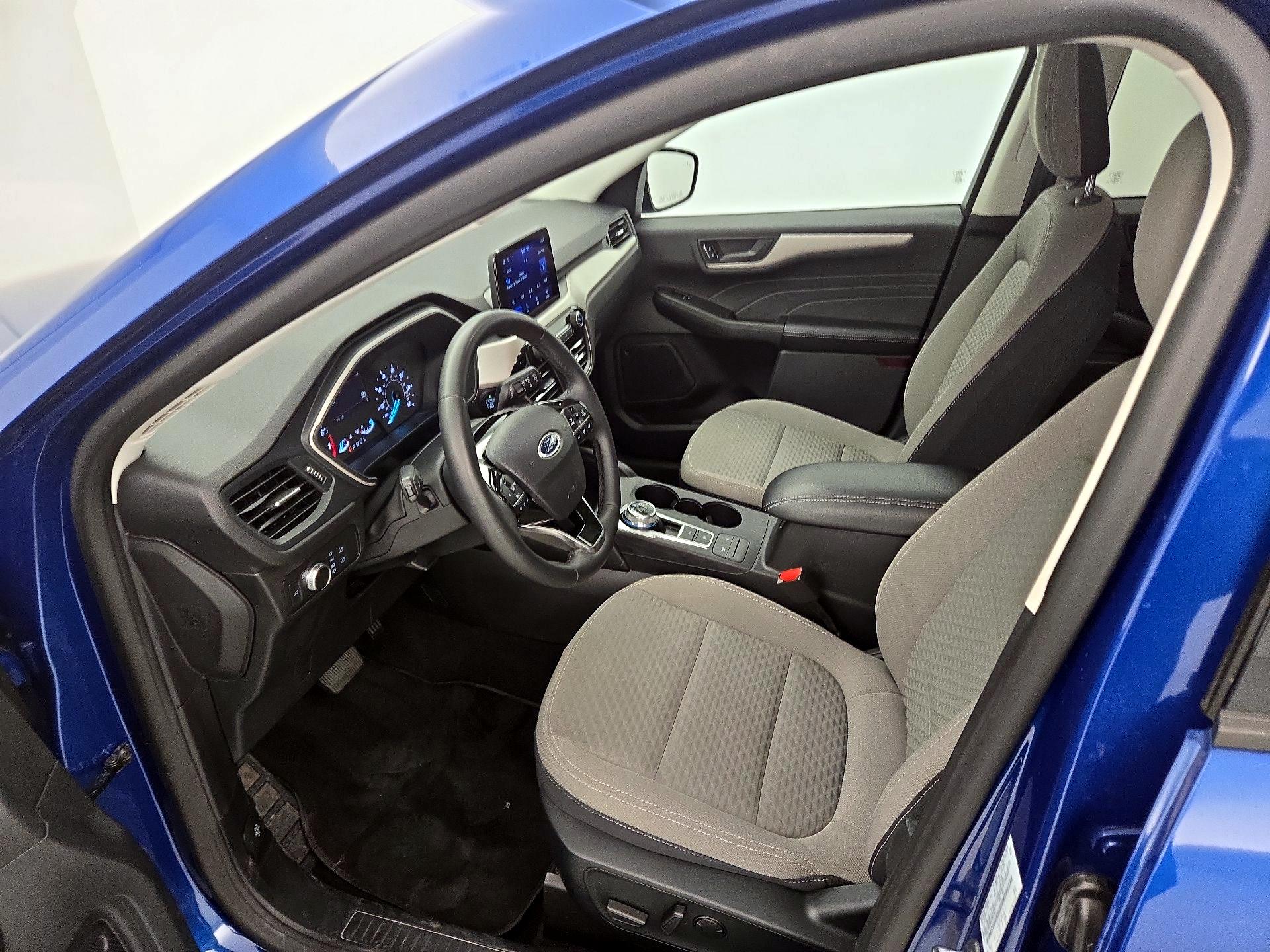 Thumbnail: 2022 Ford Escape - 11