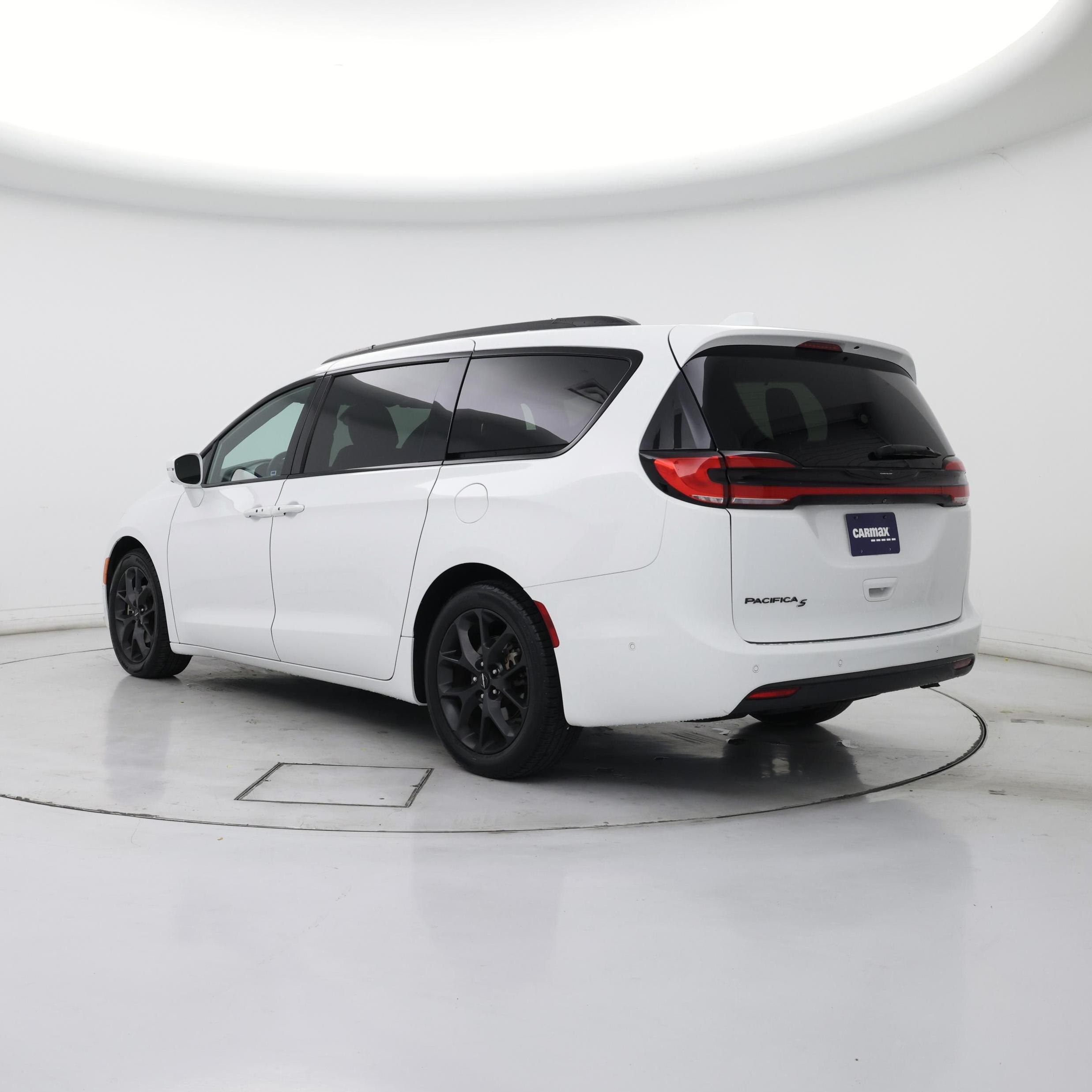 Thumbnail: 2021 Chrysler Pacifica - 2