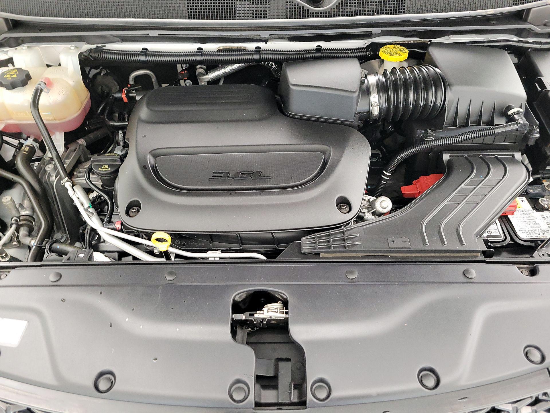 Thumbnail: 2021 Chrysler Pacifica - 19