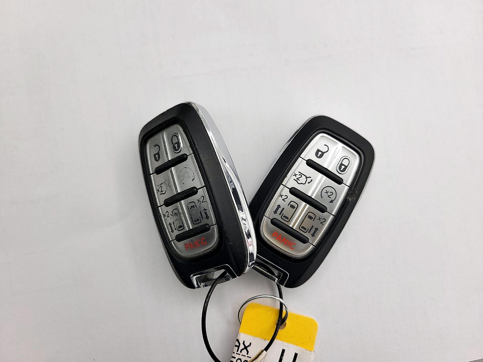 Thumbnail: 2021 Chrysler Pacifica - 20