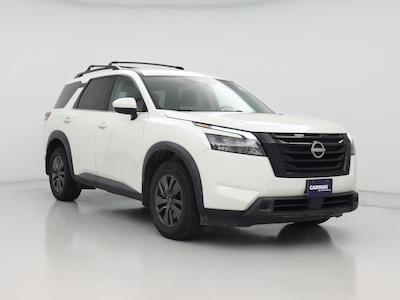 2023 Nissan Pathfinder SV