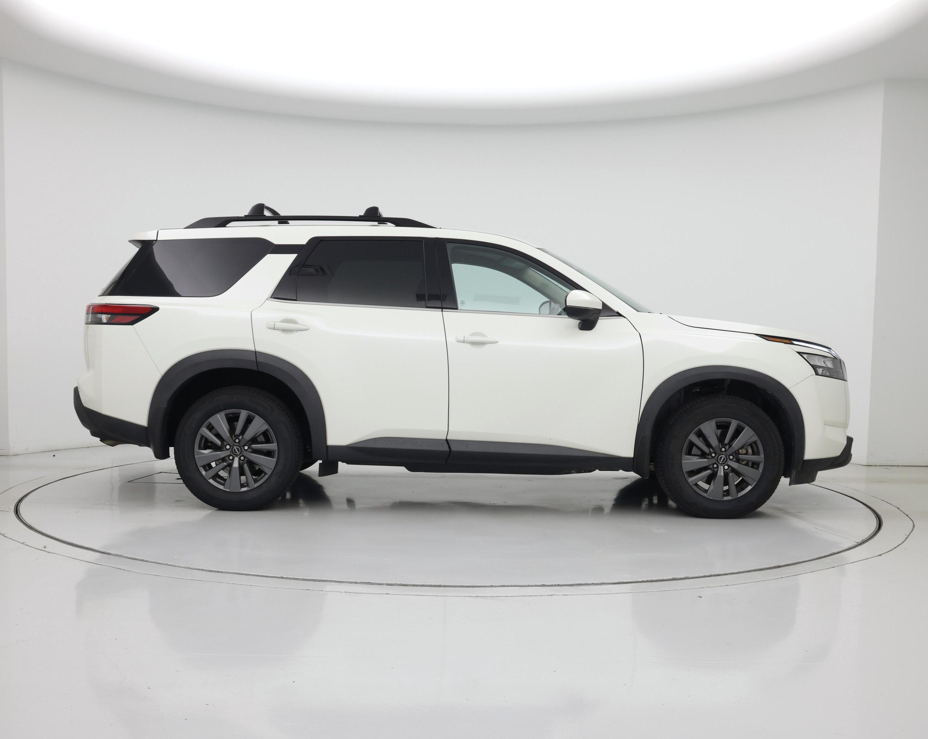 Thumbnail: 2023 Nissan Pathfinder - 7