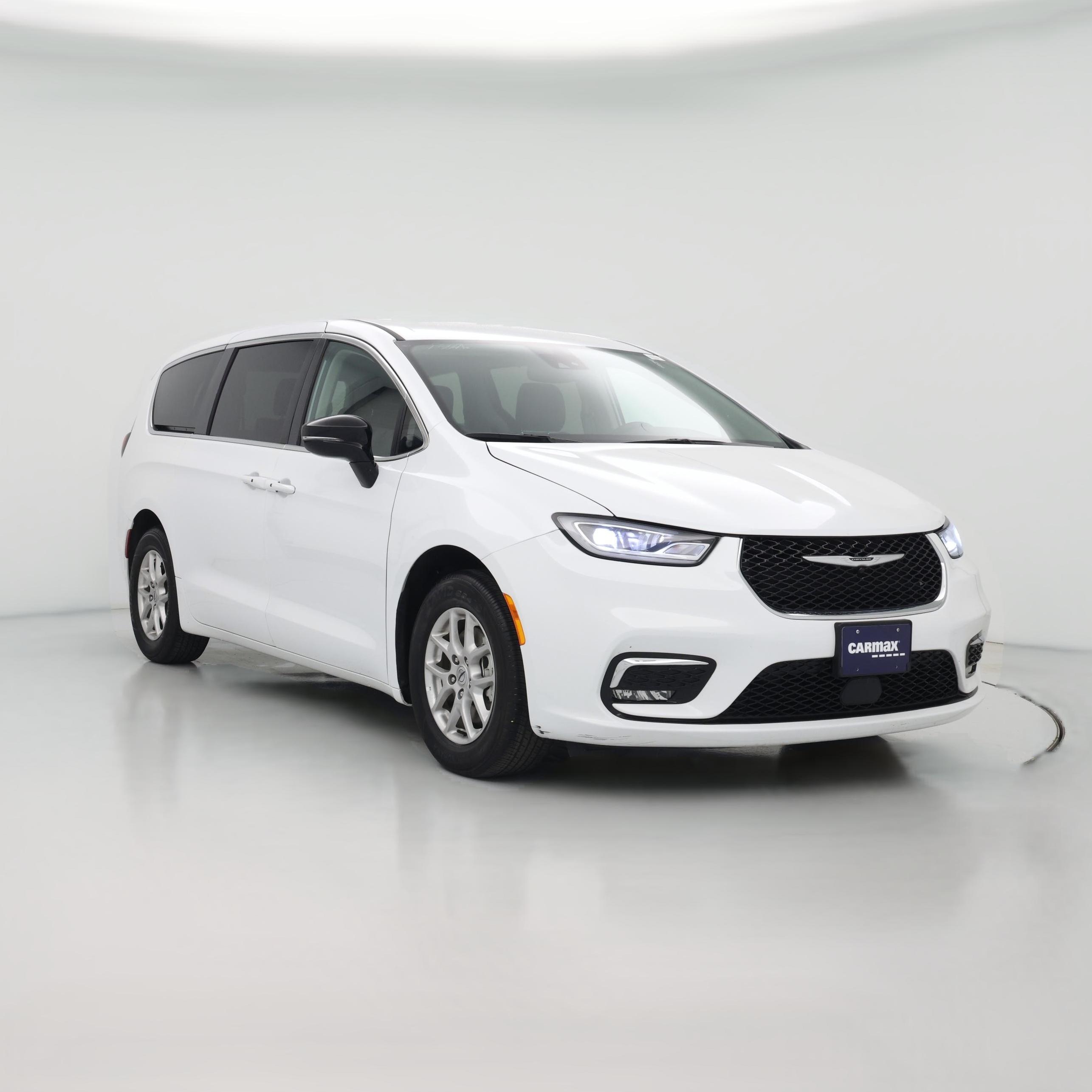 Thumbnail: 2024 Chrysler Pacifica - 1