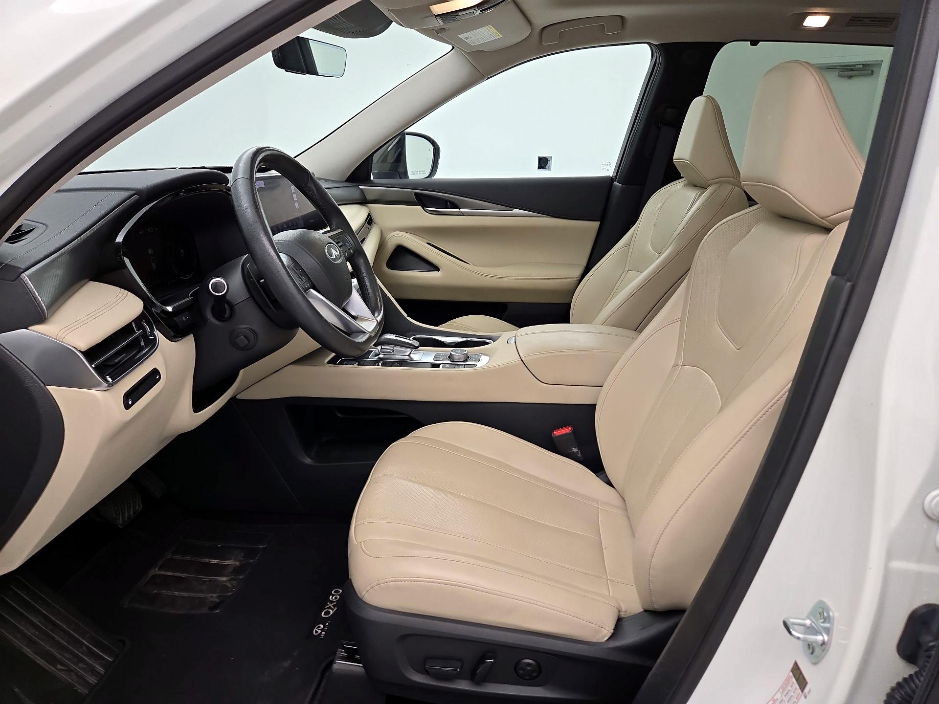 Thumbnail: 2023 INFINITI QX60 - 11