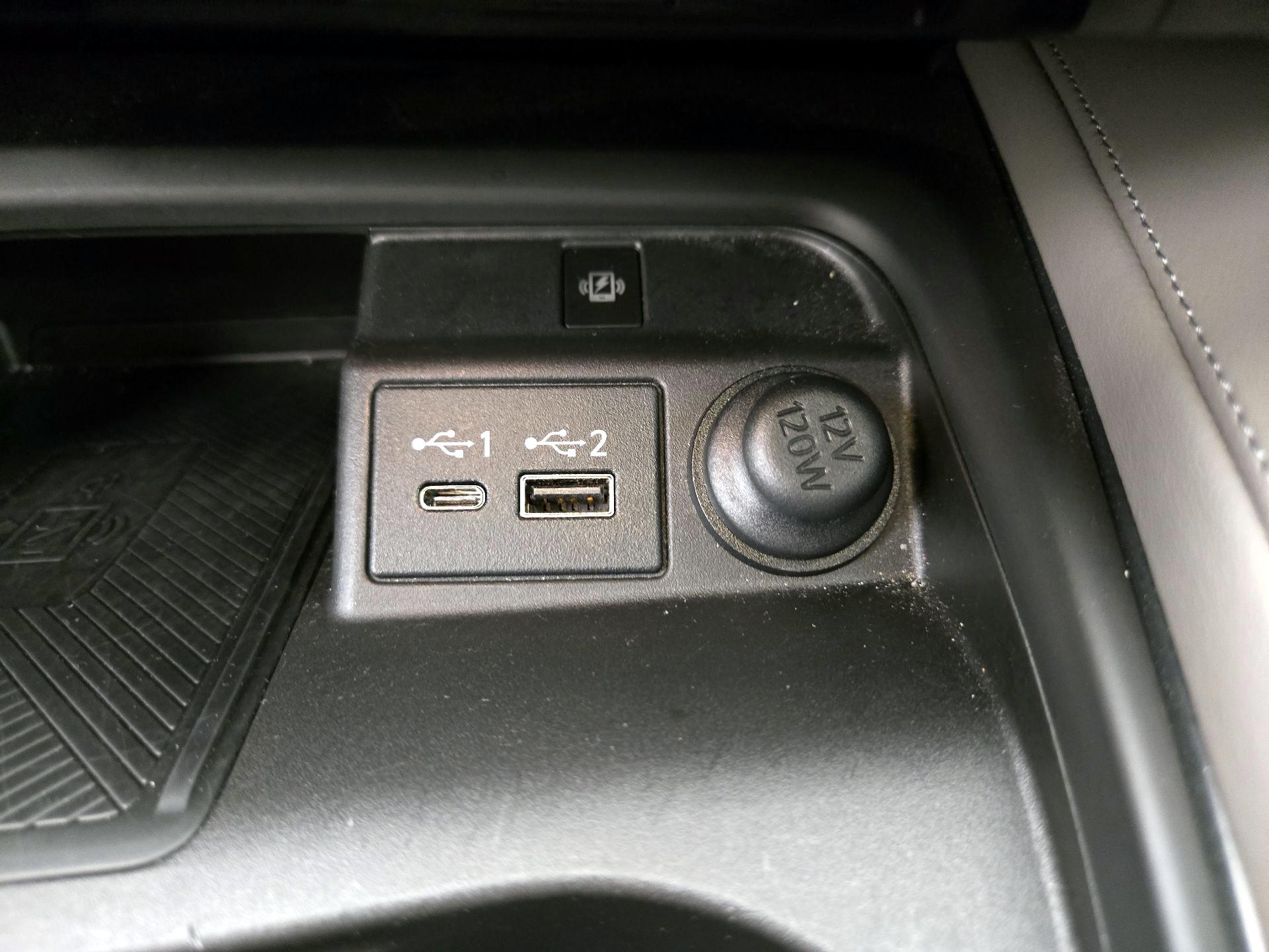 Thumbnail: 2023 INFINITI QX50 - 18