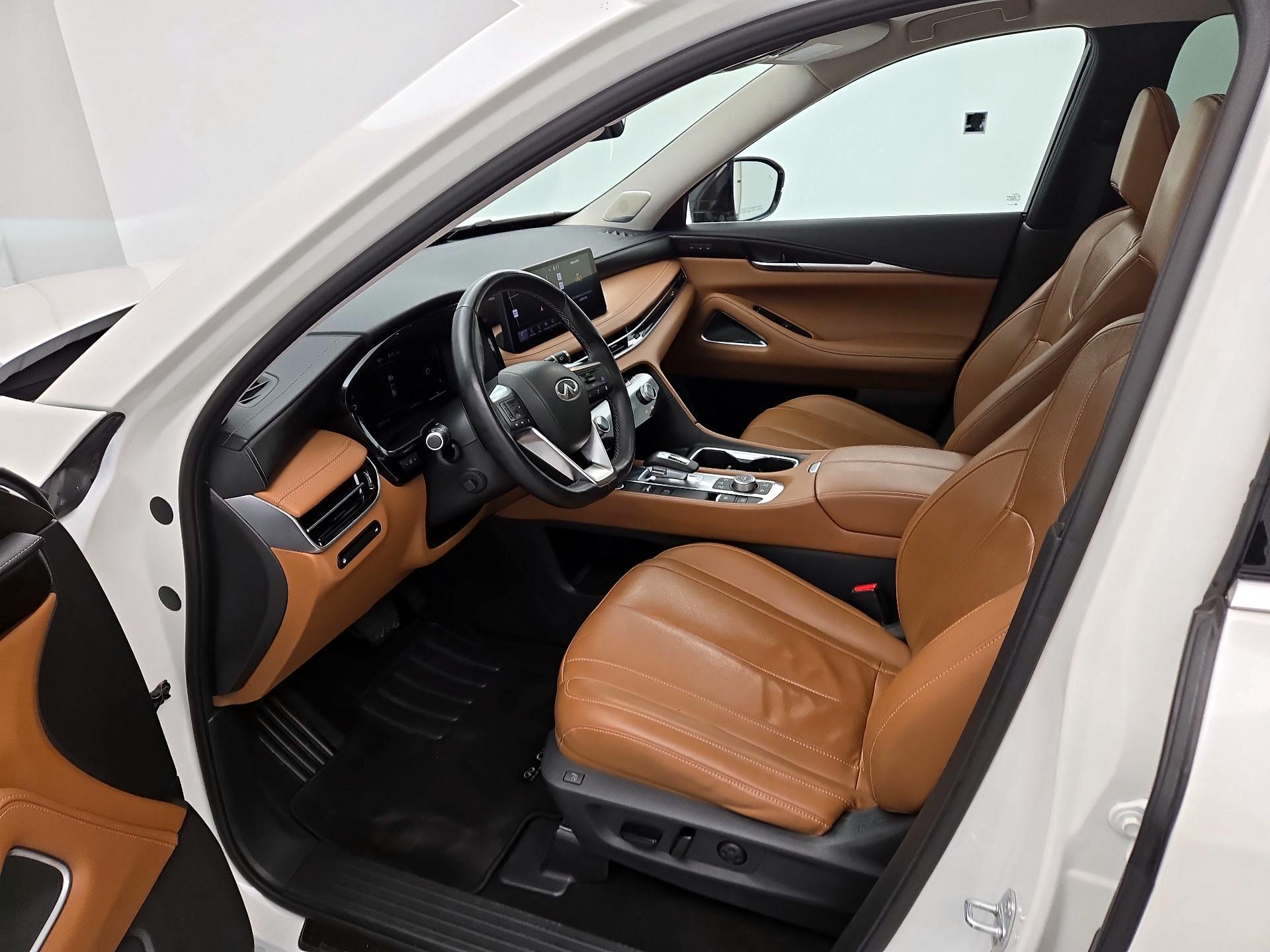 Thumbnail: 2023 INFINITI QX60 - 11