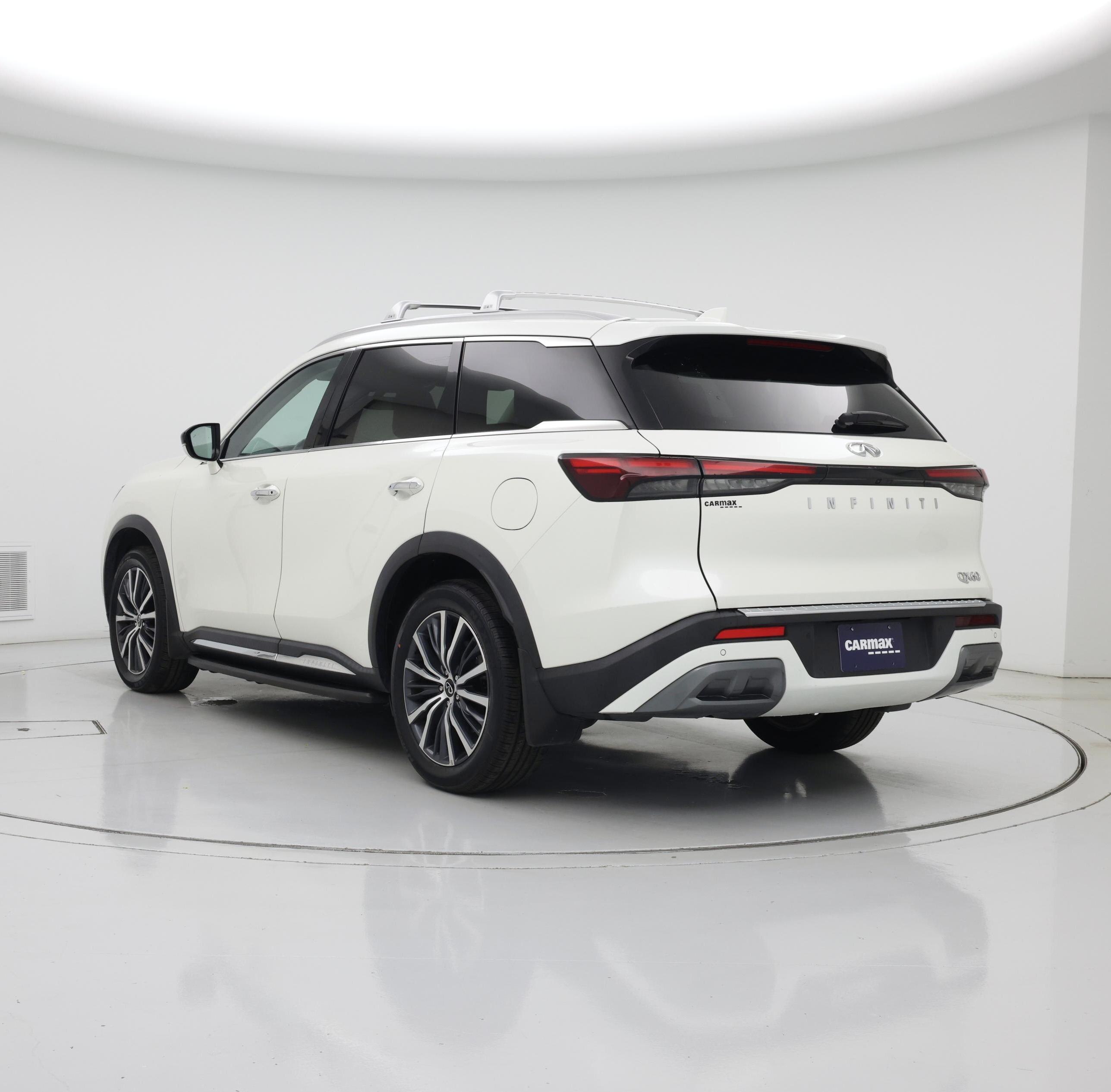 Thumbnail: 2023 INFINITI QX60 - 2