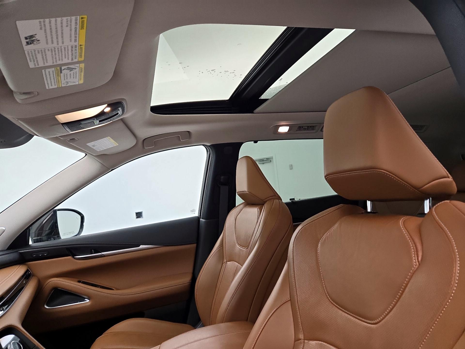 Thumbnail: 2023 INFINITI QX60 - 20