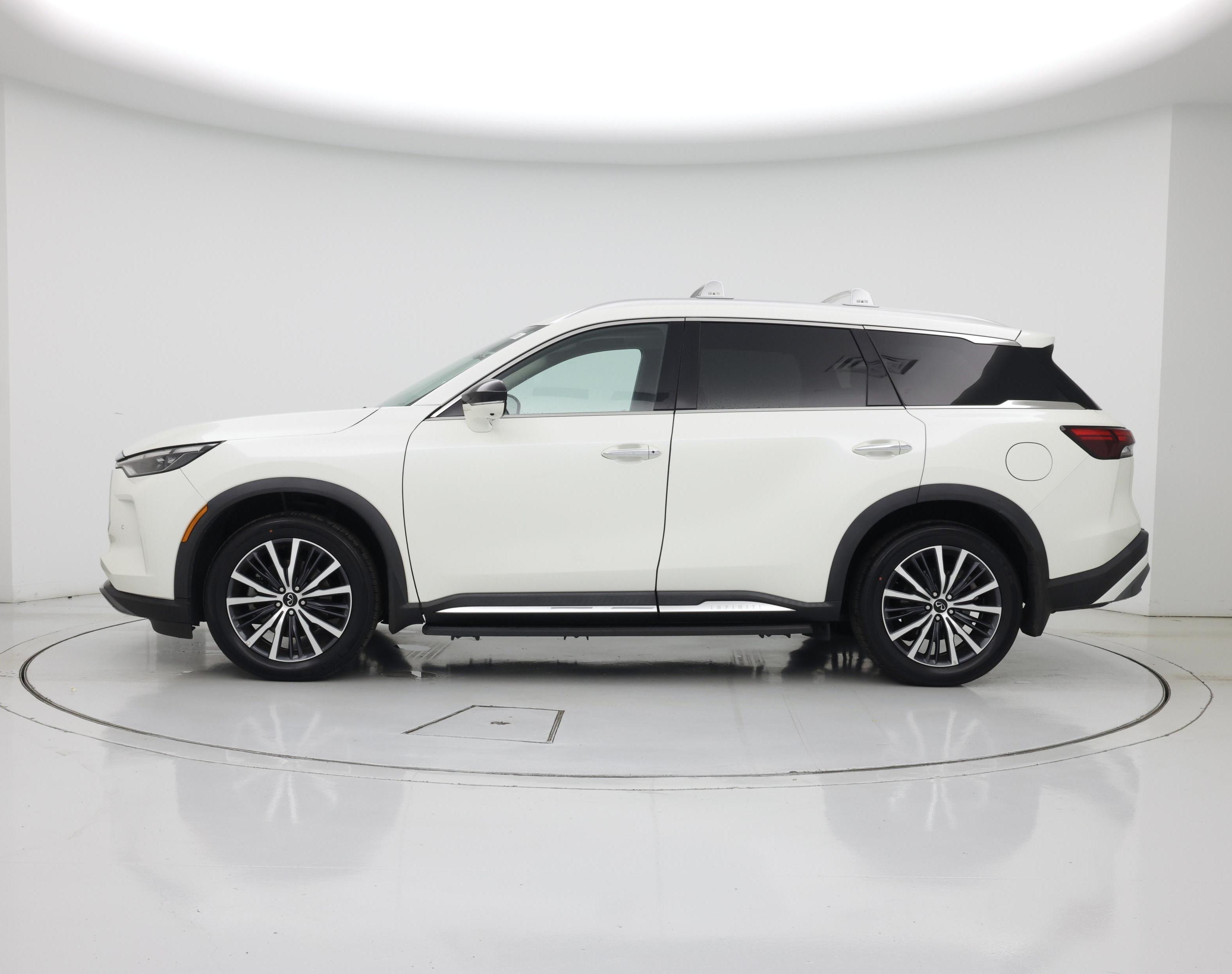 Thumbnail: 2023 INFINITI QX60 - 3