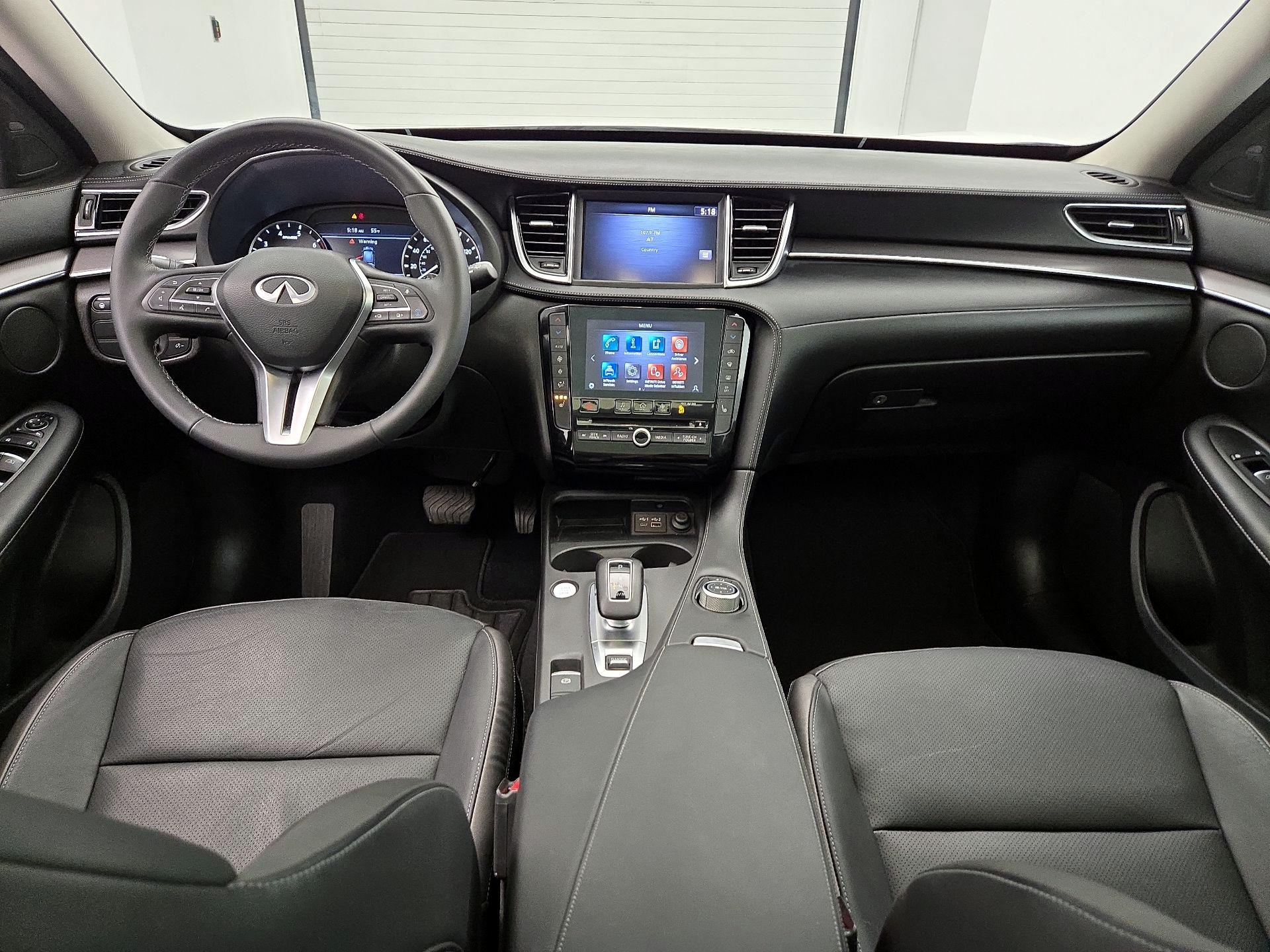 Thumbnail: 2023 INFINITI QX50 - 9