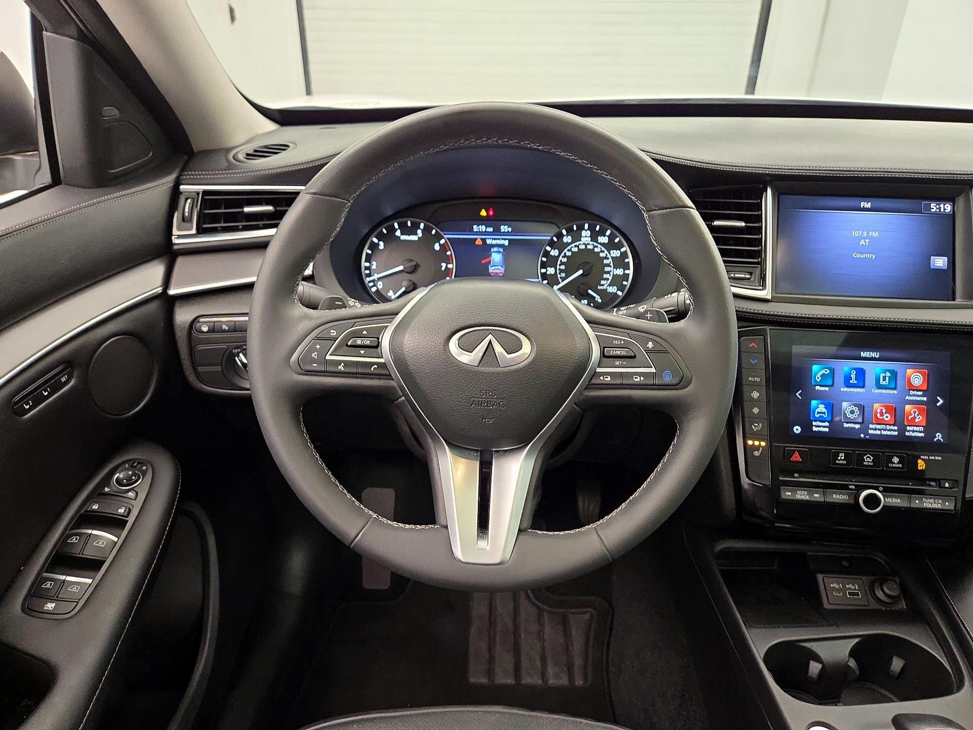 Thumbnail: 2023 INFINITI QX50 - 10