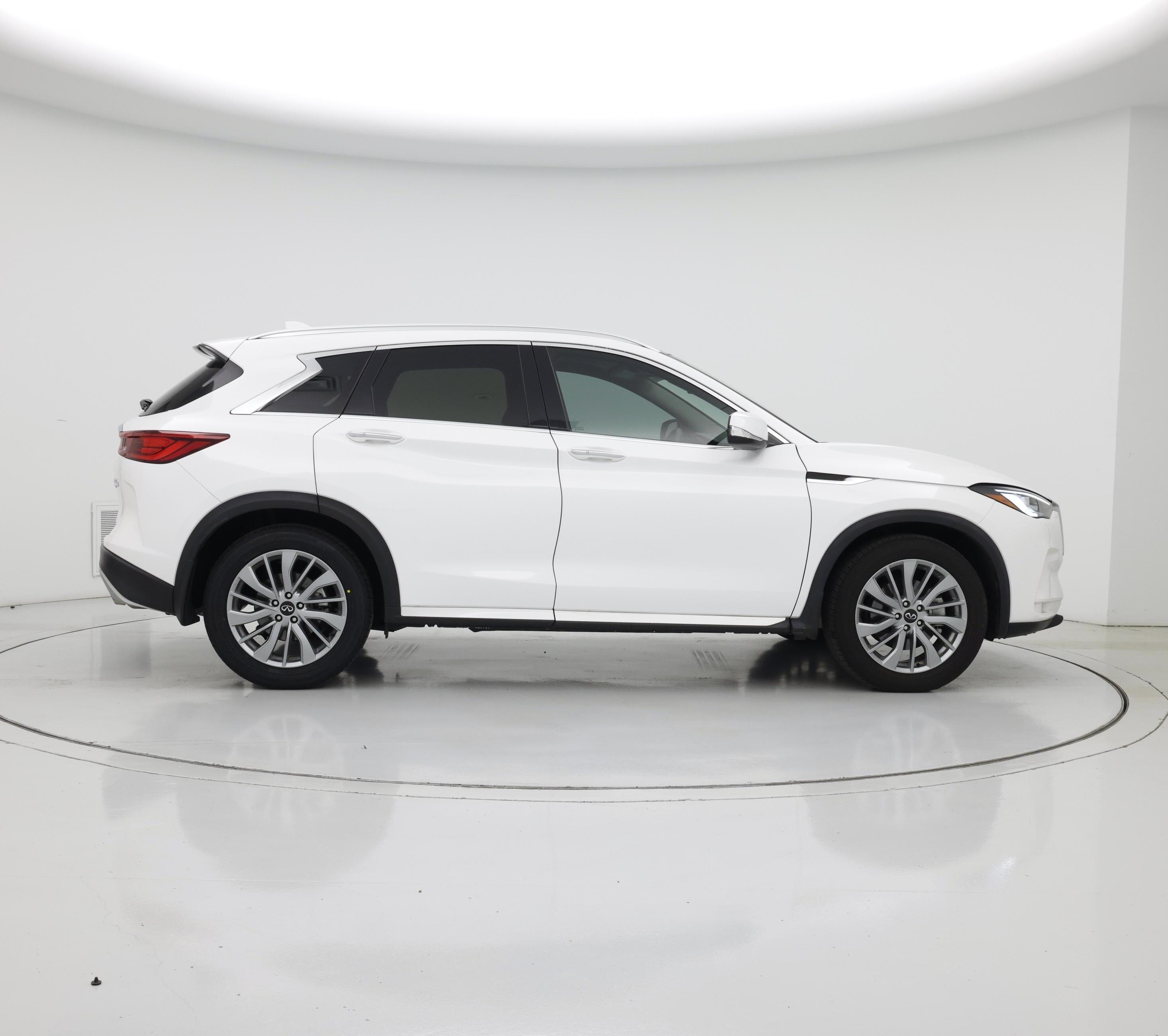 Thumbnail: 2023 INFINITI QX50 - 7