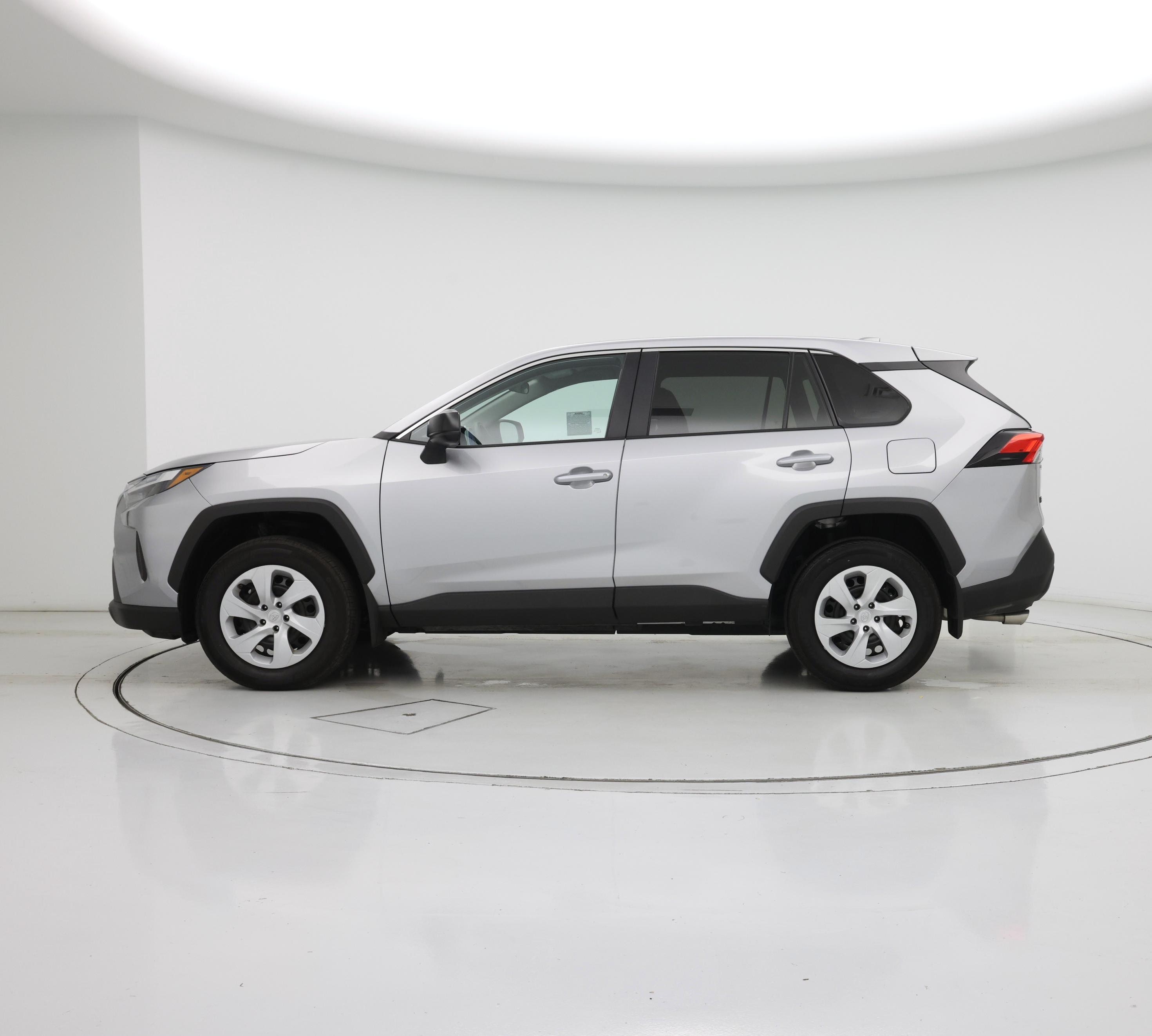 Thumbnail: 2025 Toyota RAV4 - 3