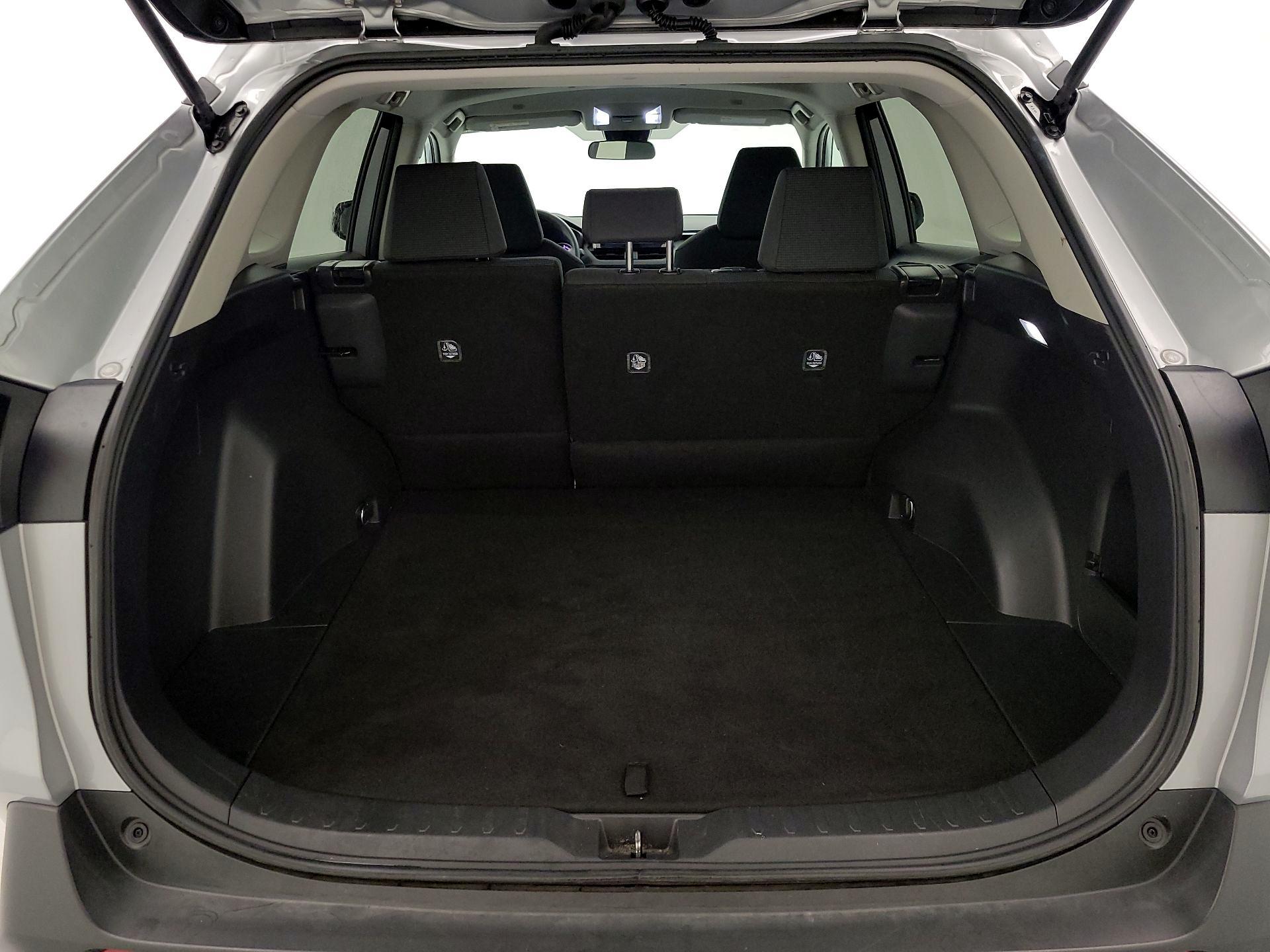 Thumbnail: 2025 Toyota RAV4 - 19