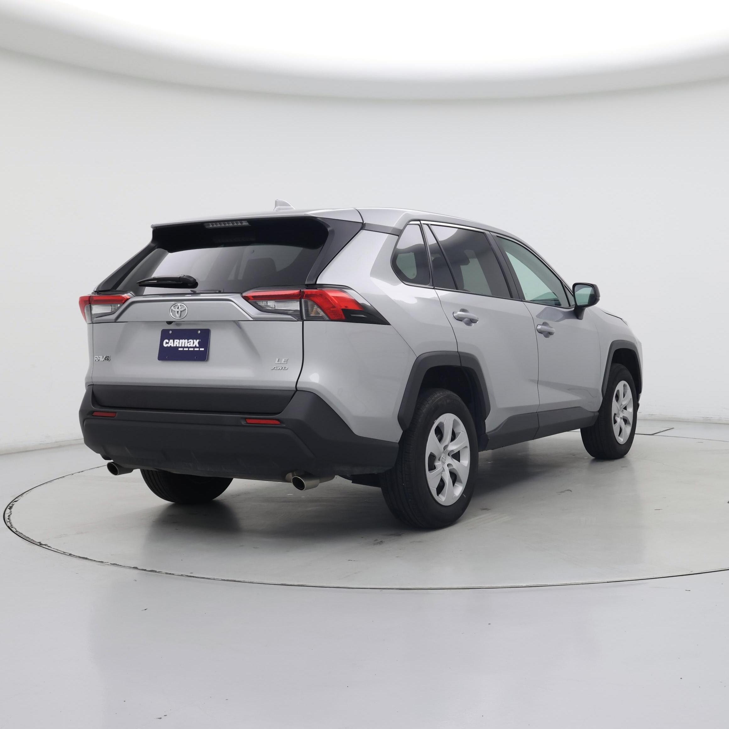 Thumbnail: 2025 Toyota RAV4 - 8