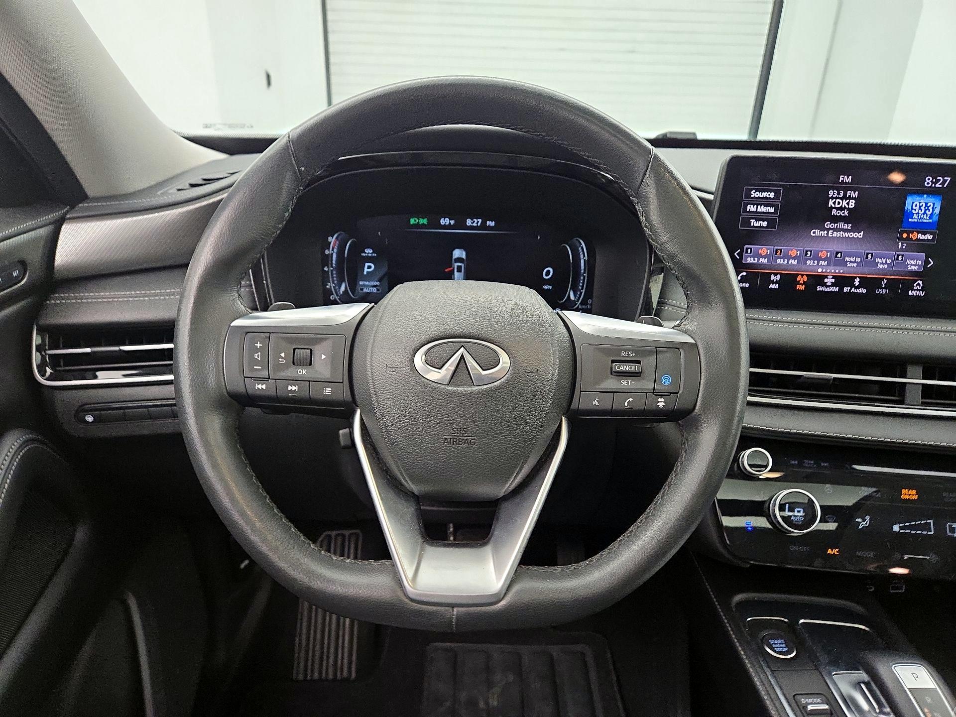 Thumbnail: 2023 INFINITI QX60 - 10