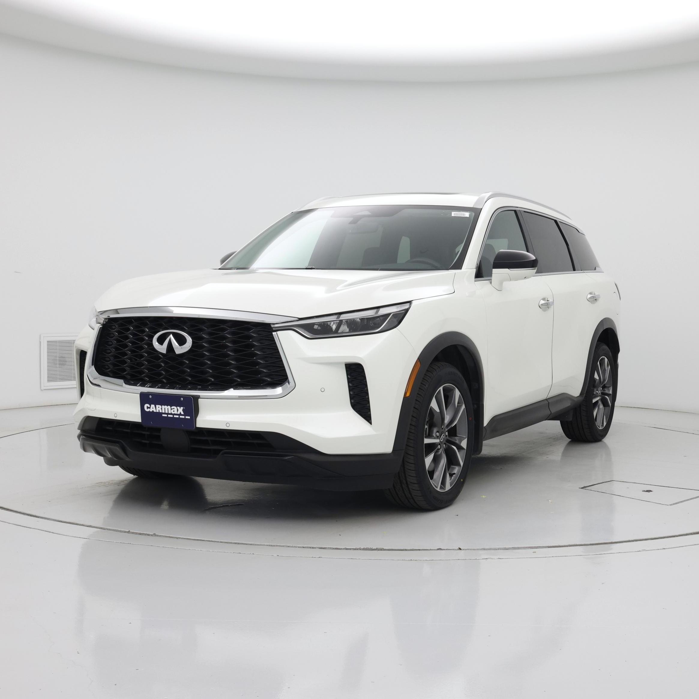Thumbnail: 2023 INFINITI QX60 - 4