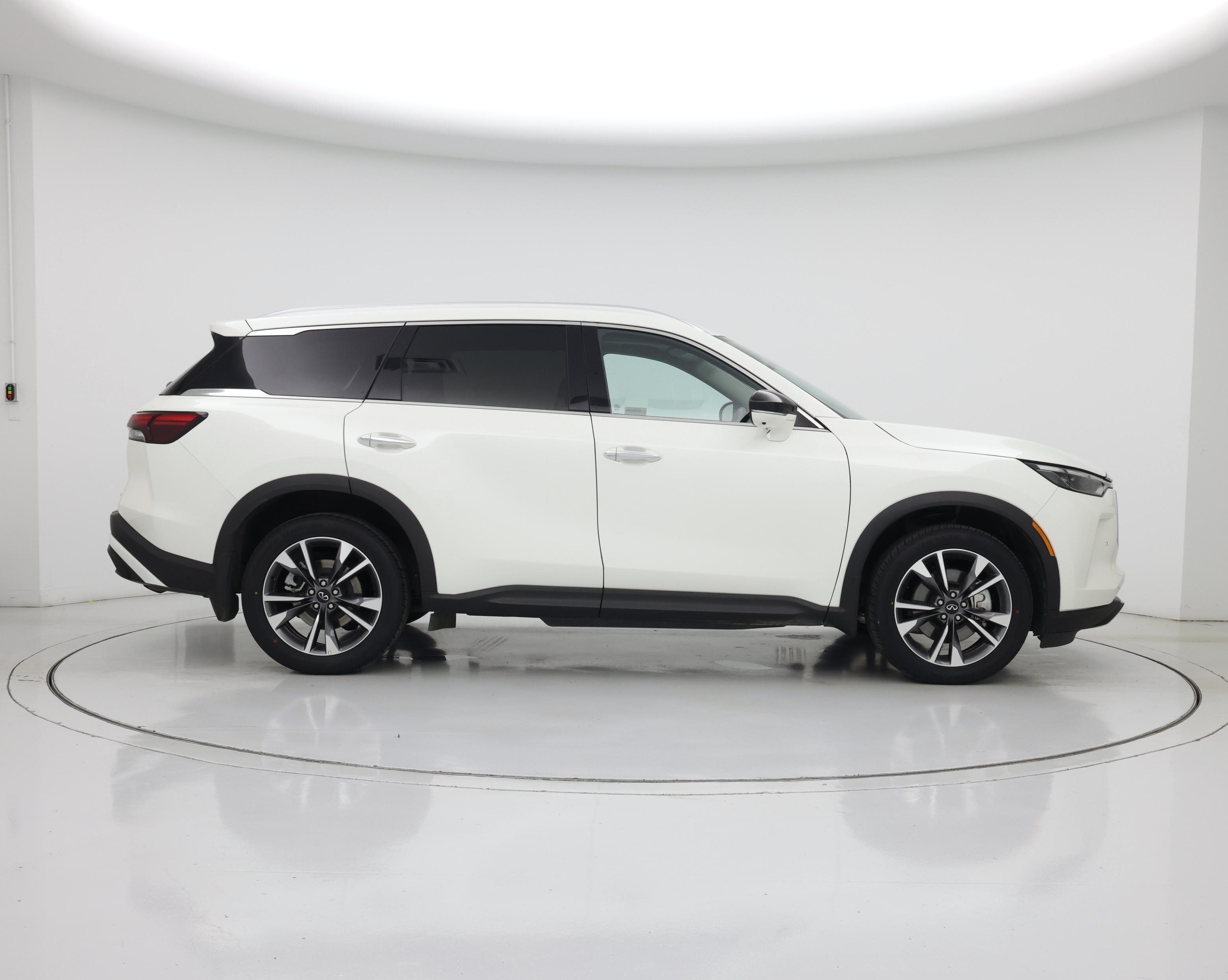 Thumbnail: 2023 INFINITI QX60 - 7