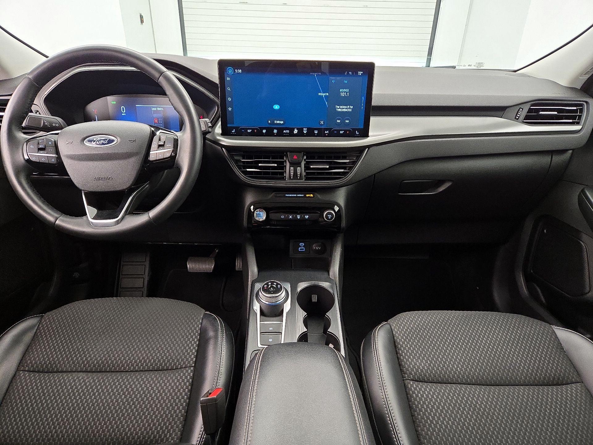 Thumbnail: 2023 Ford Escape - 9