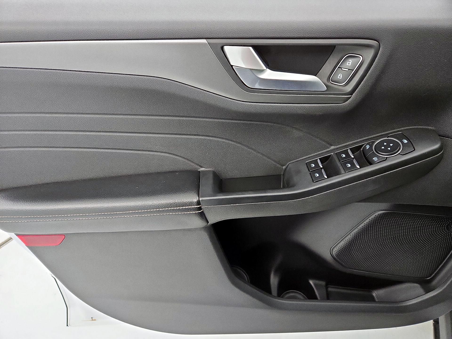 Thumbnail: 2023 Ford Escape - 12