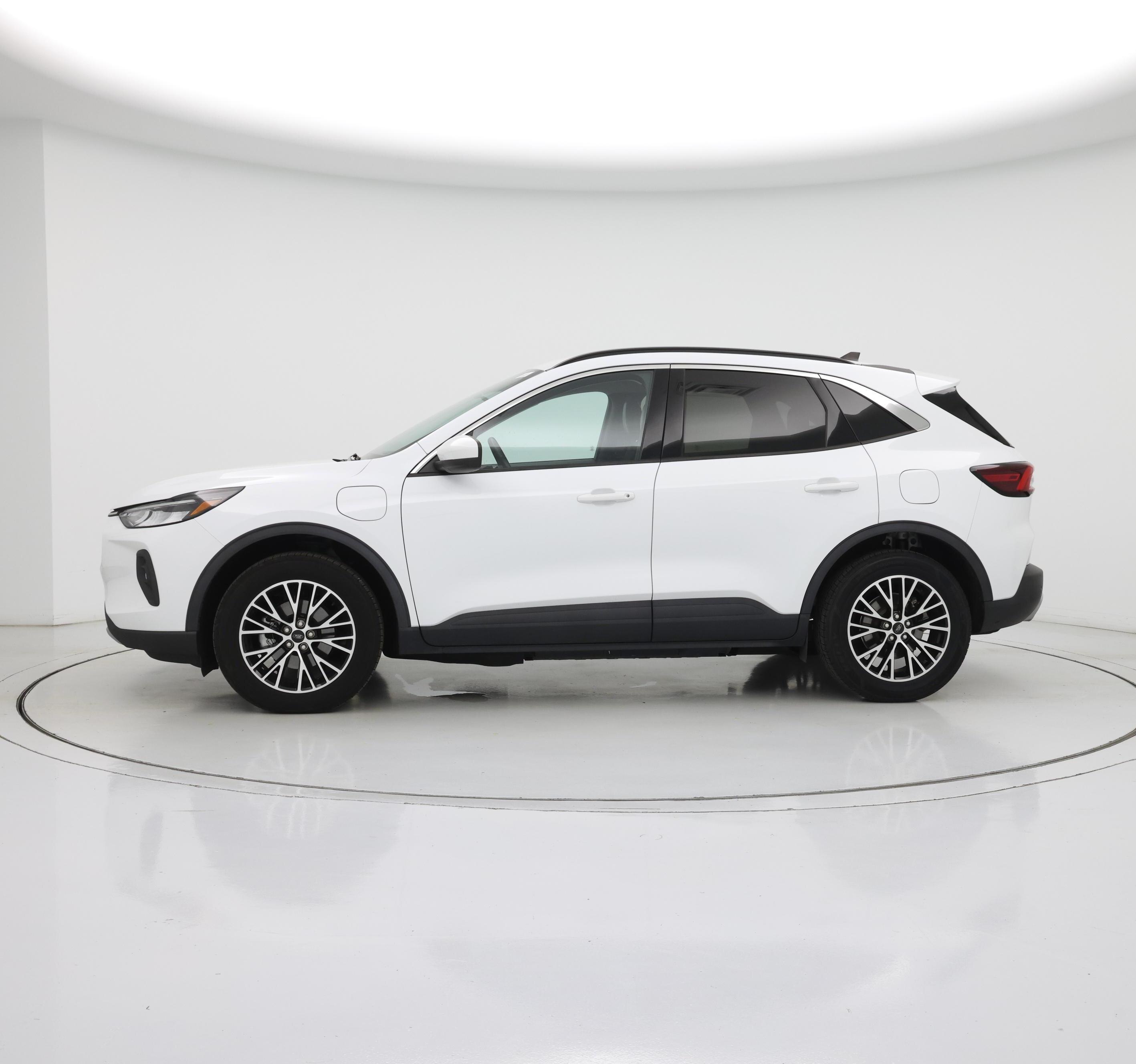 Thumbnail: 2023 Ford Escape - 3