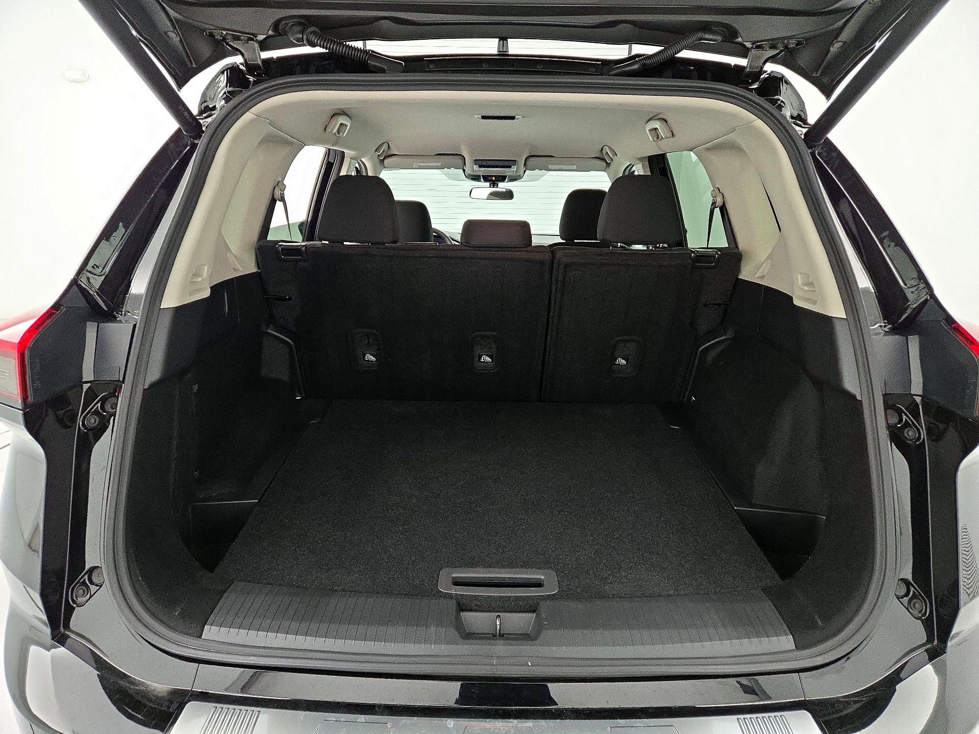 Thumbnail: 2025 Nissan Rogue - 20