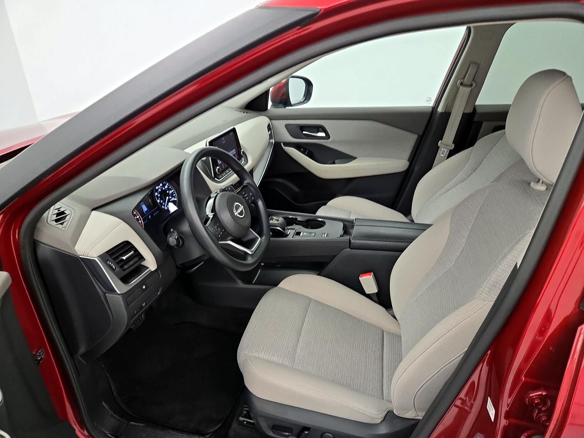 Thumbnail: 2023 Nissan Rogue - 11