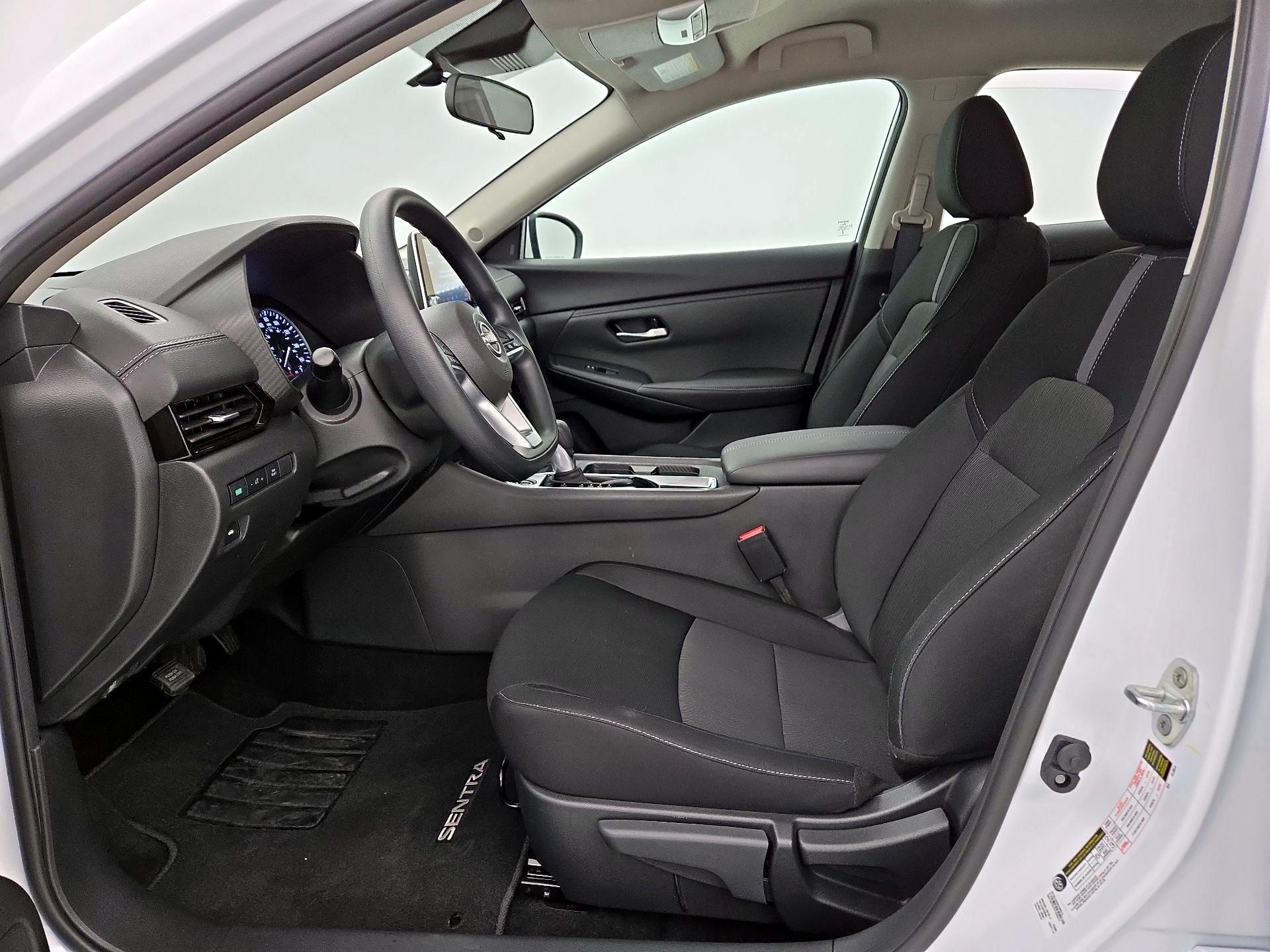 Thumbnail: 2025 Nissan Sentra - 11