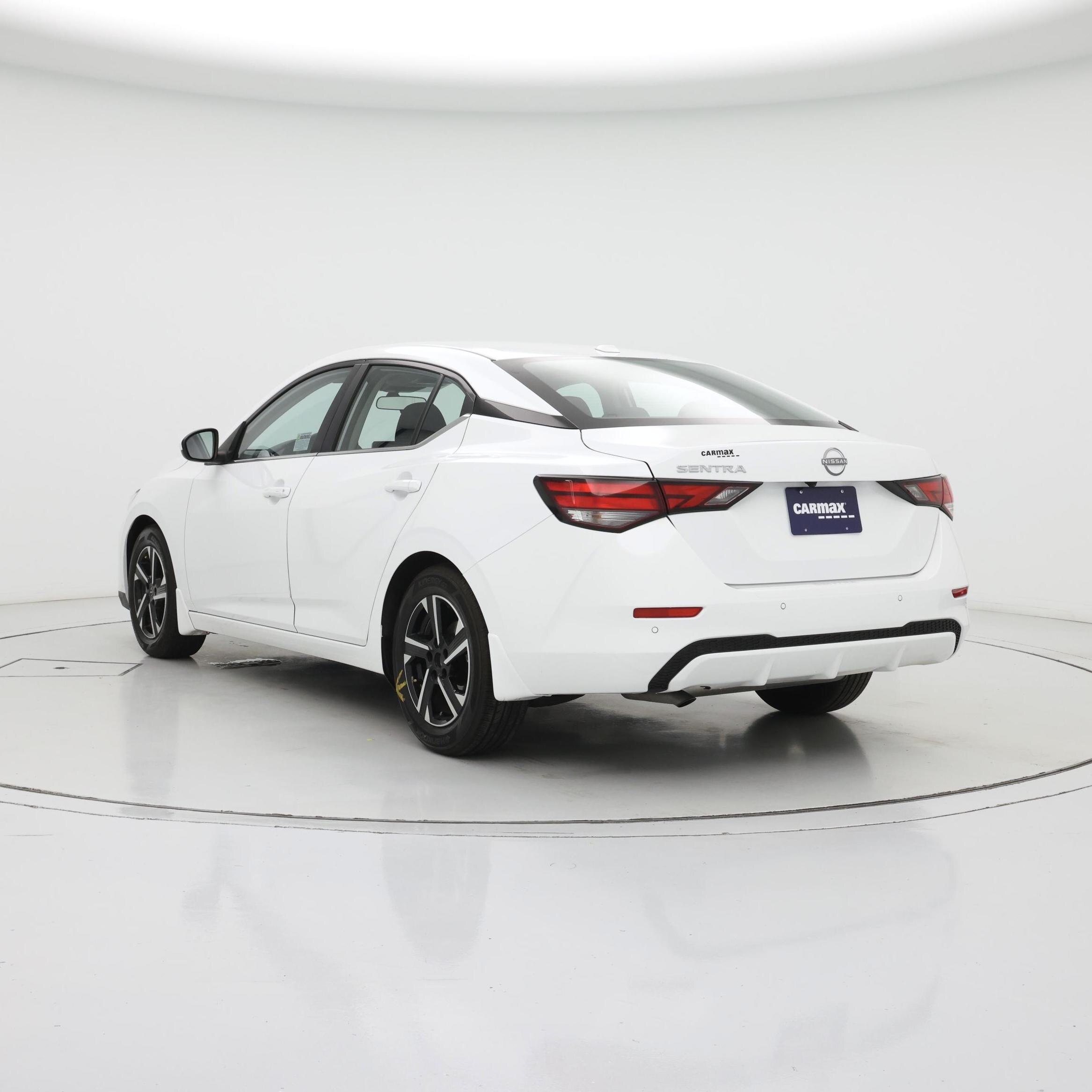 Thumbnail: 2025 Nissan Sentra - 2