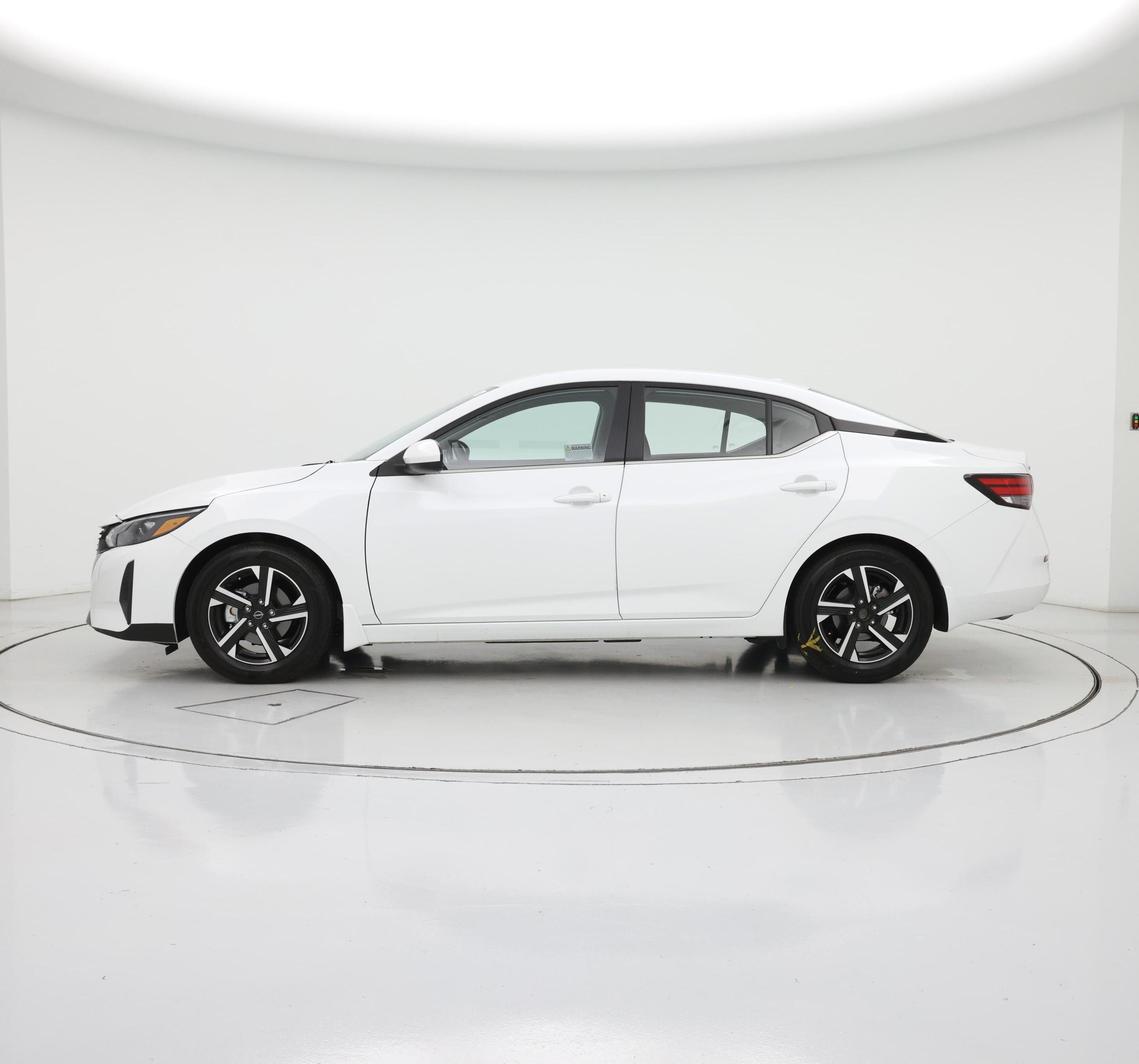 Thumbnail: 2025 Nissan Sentra - 3