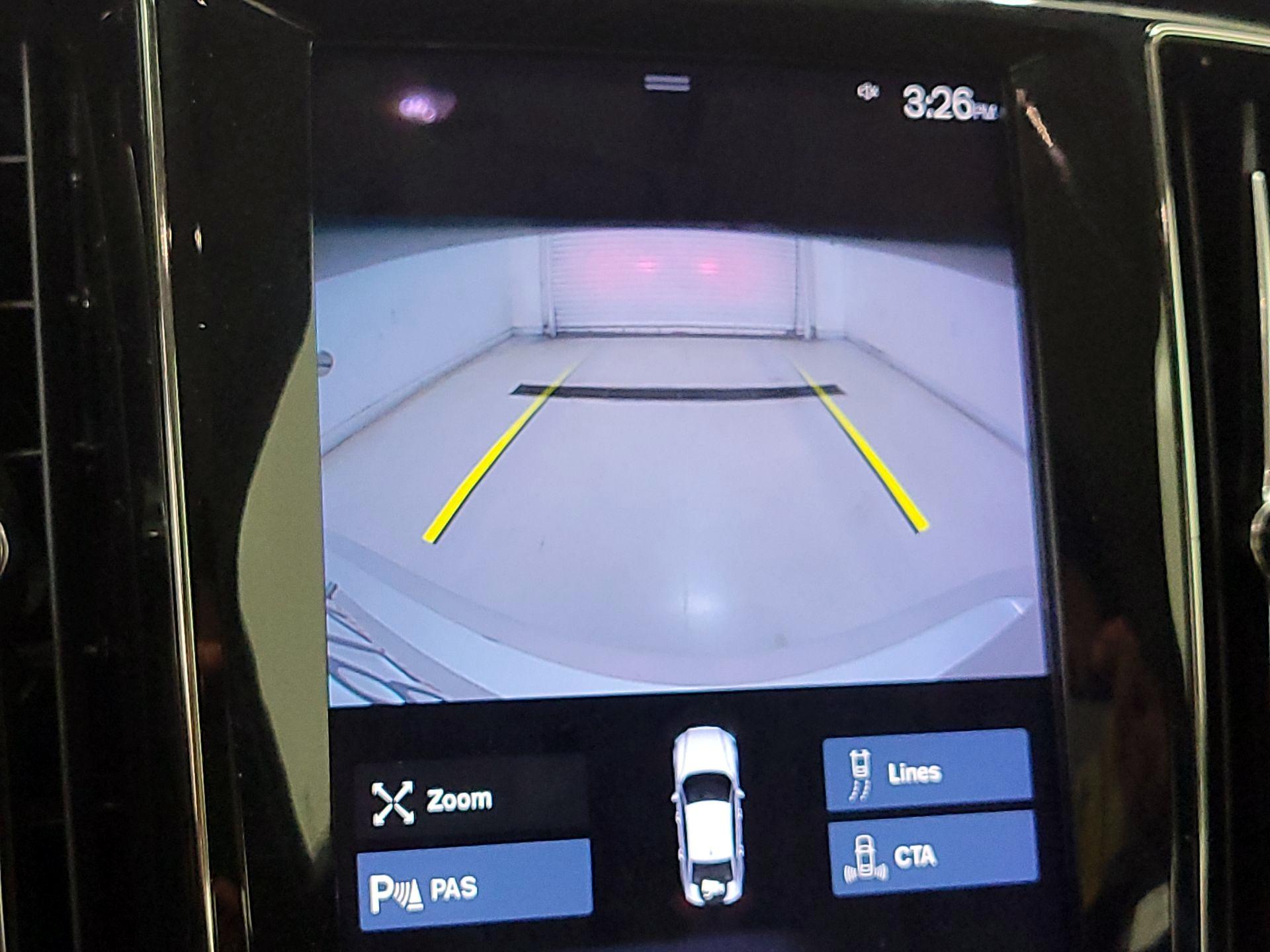 Thumbnail: 2022 Volvo S60 - 14