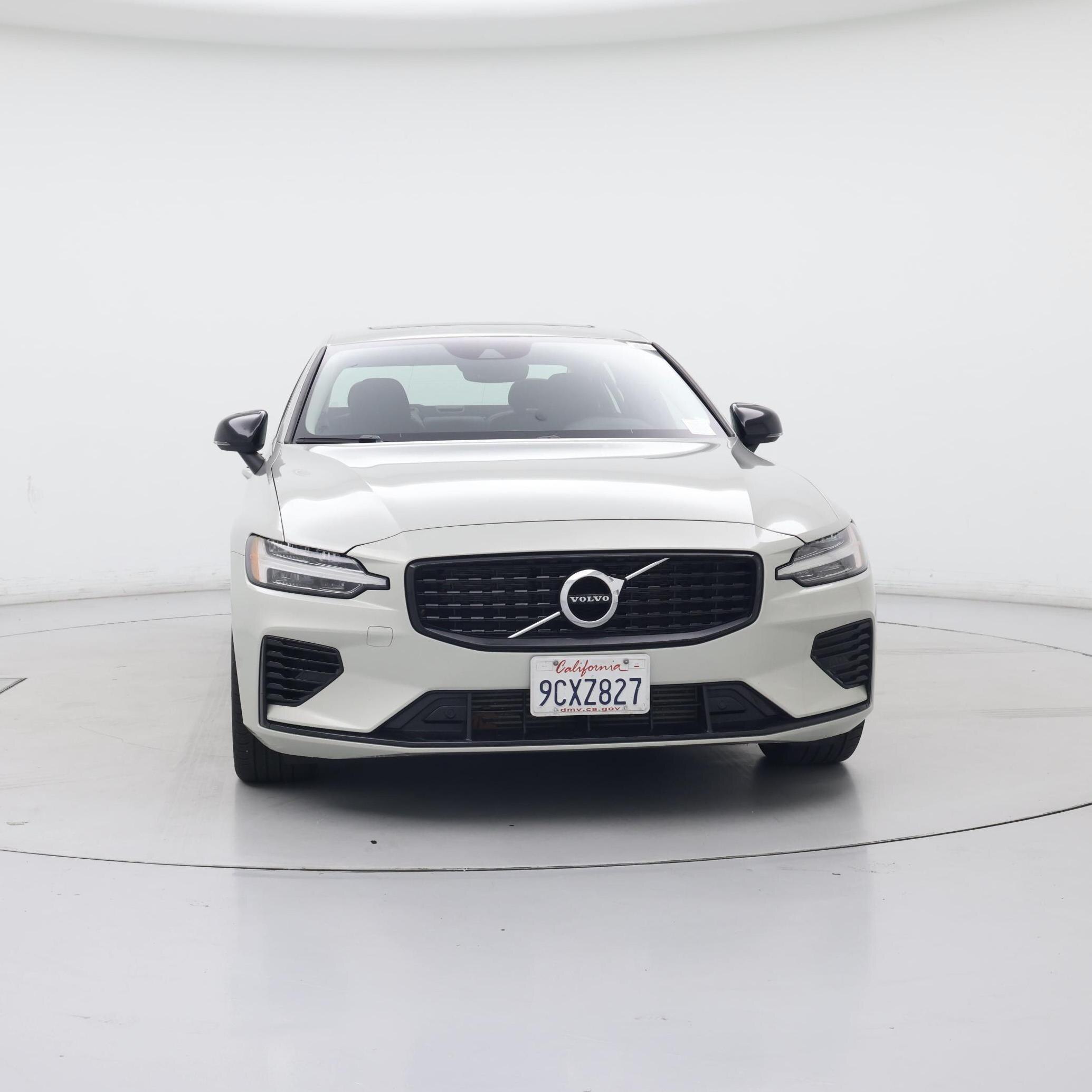 Thumbnail: 2022 Volvo S60 - 5