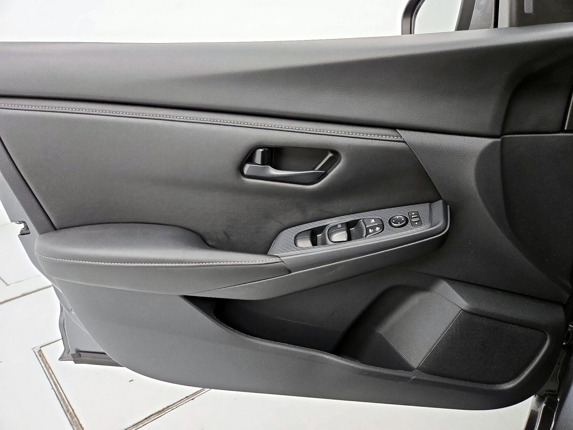 Thumbnail: 2024 Nissan Sentra - 12