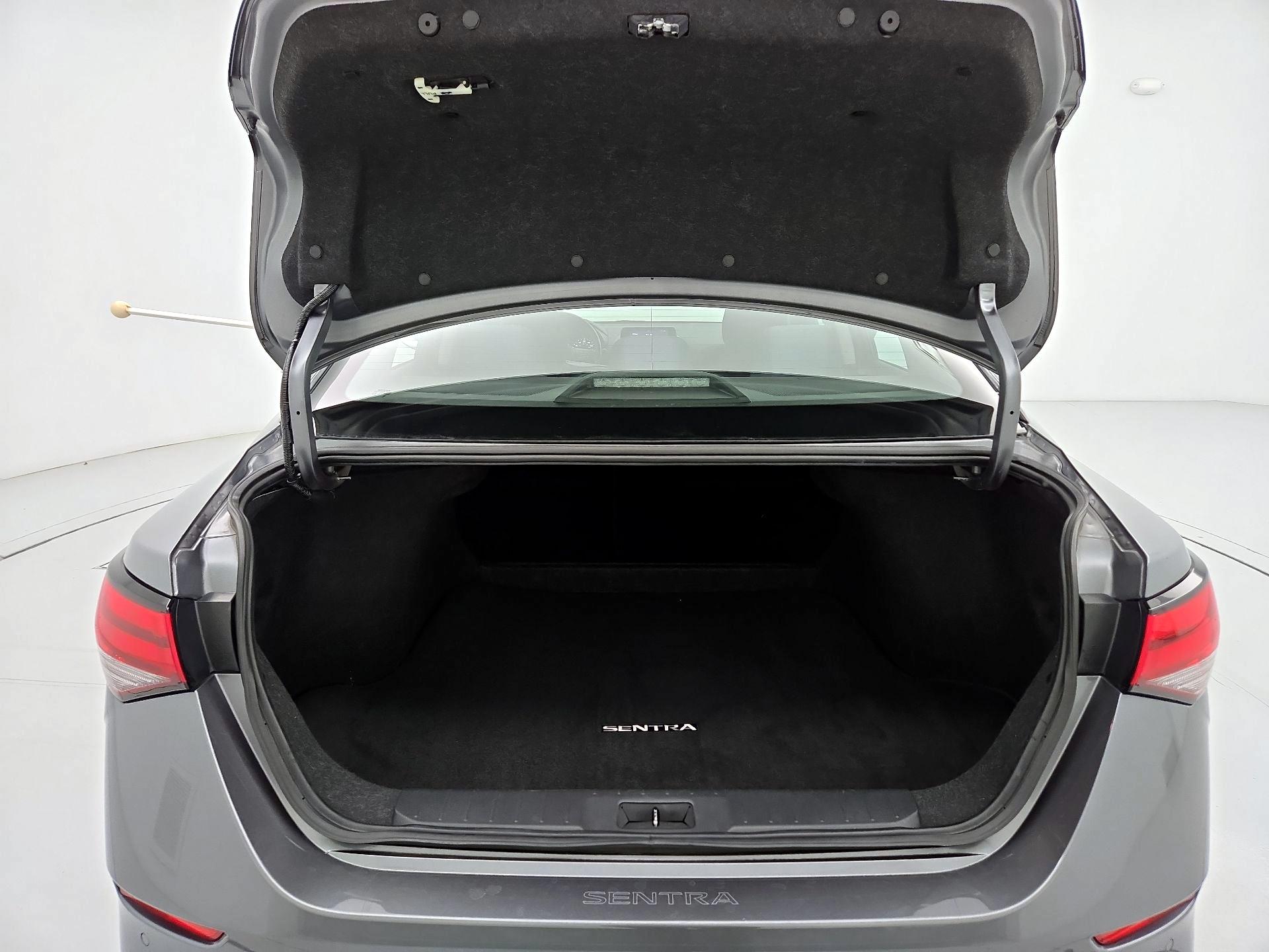 Thumbnail: 2024 Nissan Sentra - 20