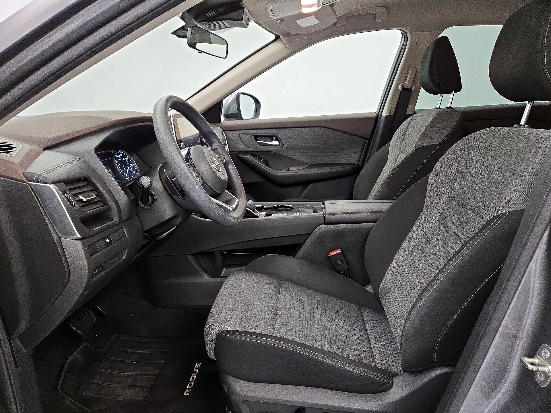 Thumbnail: 2023 Nissan Rogue - 11