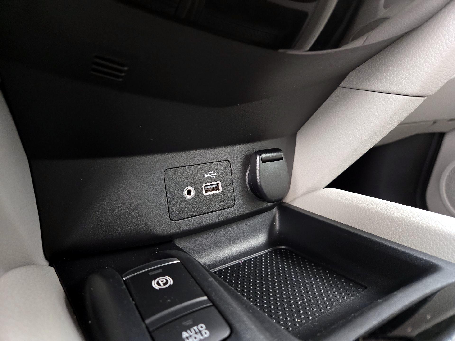 Thumbnail: 2022 Nissan Rogue Sport - 19